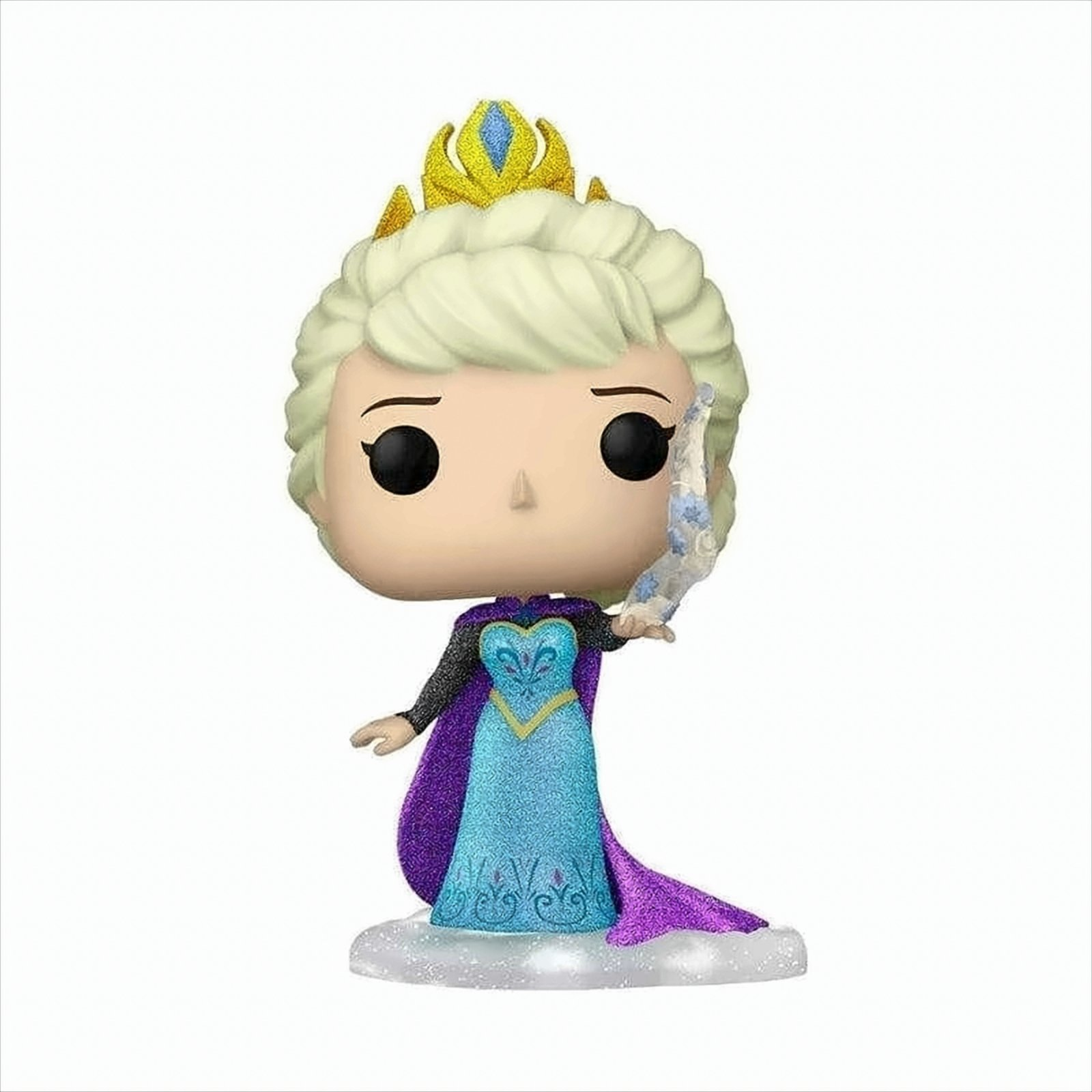 Figura de Elsa de Frozen, vestido azul, sosteniendo hielo, fondo blanco.