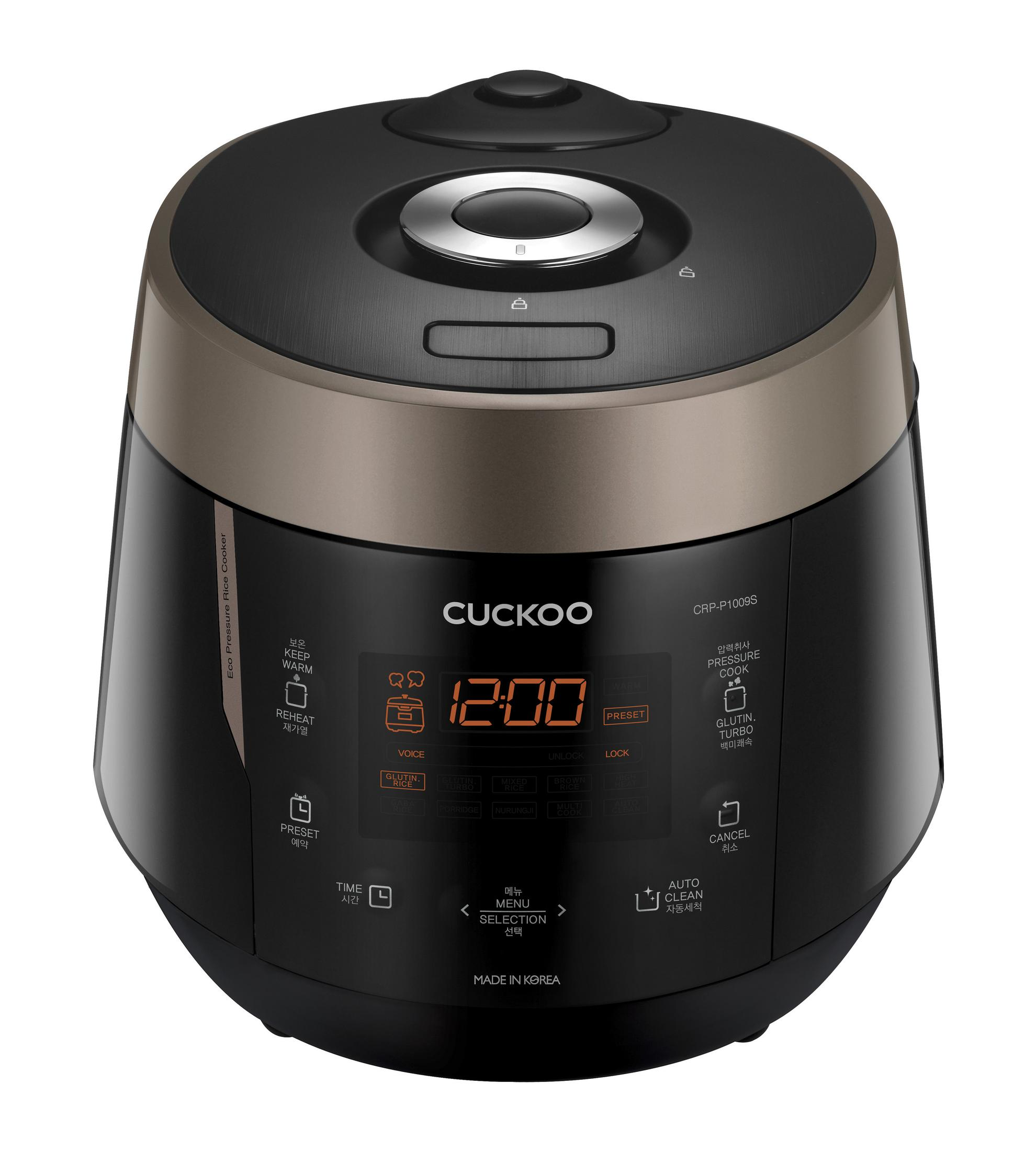Czarny i brązowy garnek do ryżu Cuckoo z wyświetlaczem cyfrowym. Przyciski i tekst z przodu.