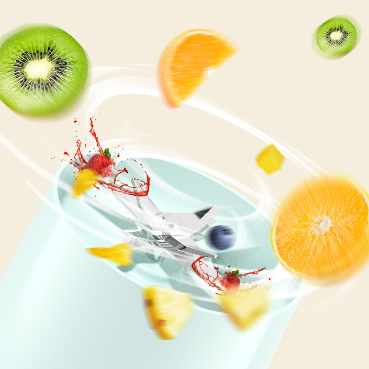 Mixer mit Früchten wie Kiwi, Orangenscheiben und Beeren, mit Spritzern.