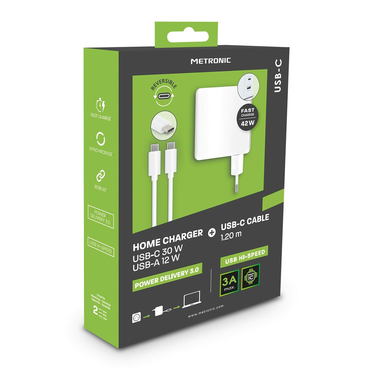 Un cargador doméstico Metronic en una caja con un cable USB-C. La caja tiene texto sobre las características.