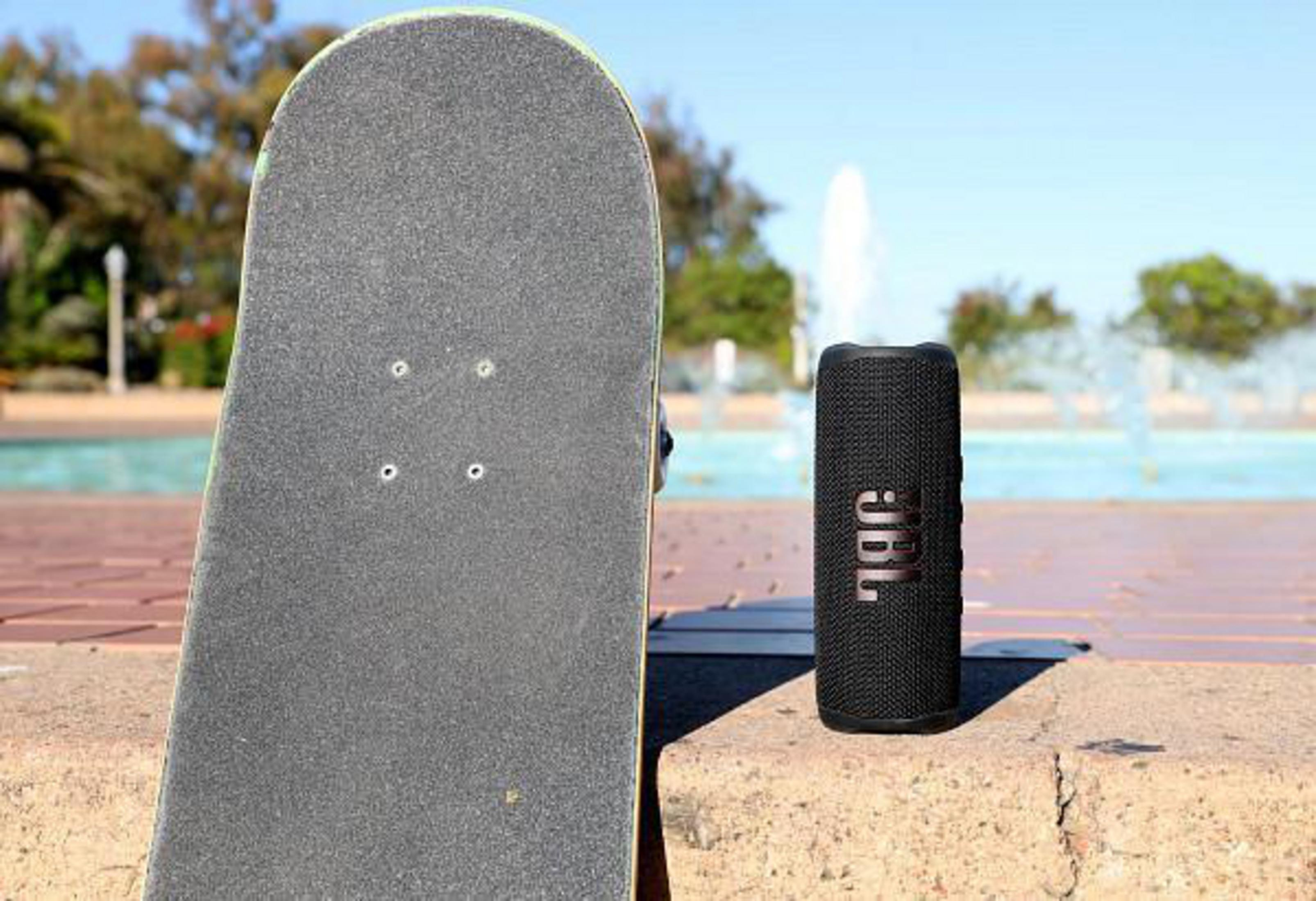 Altavoz portátil | JBL FLIP 6, 30 W, Bluetooth, 12h, Negro