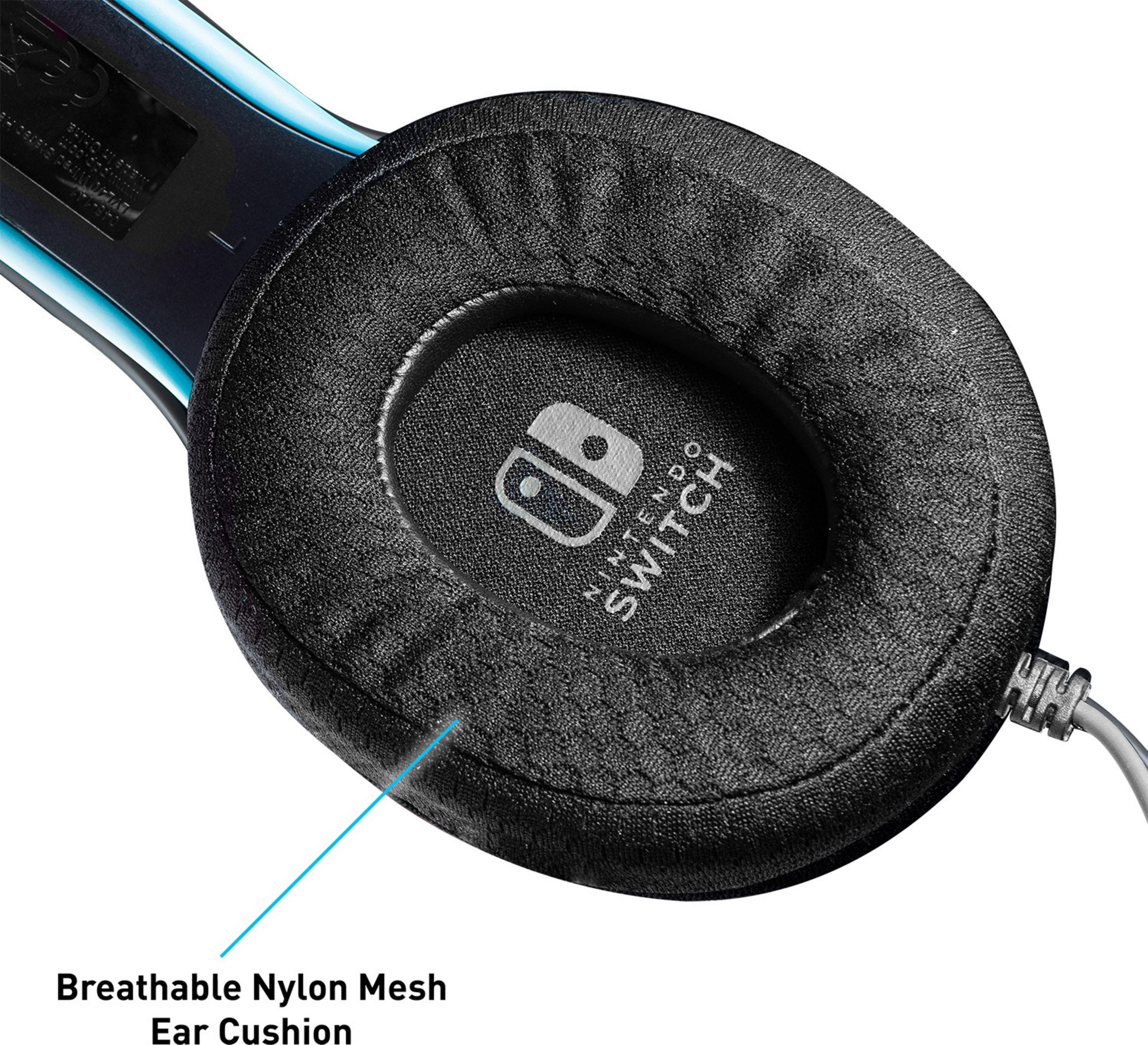 Gros plan d'un coussinet d'oreille Nintendo Switch noir avec une surface en maille.