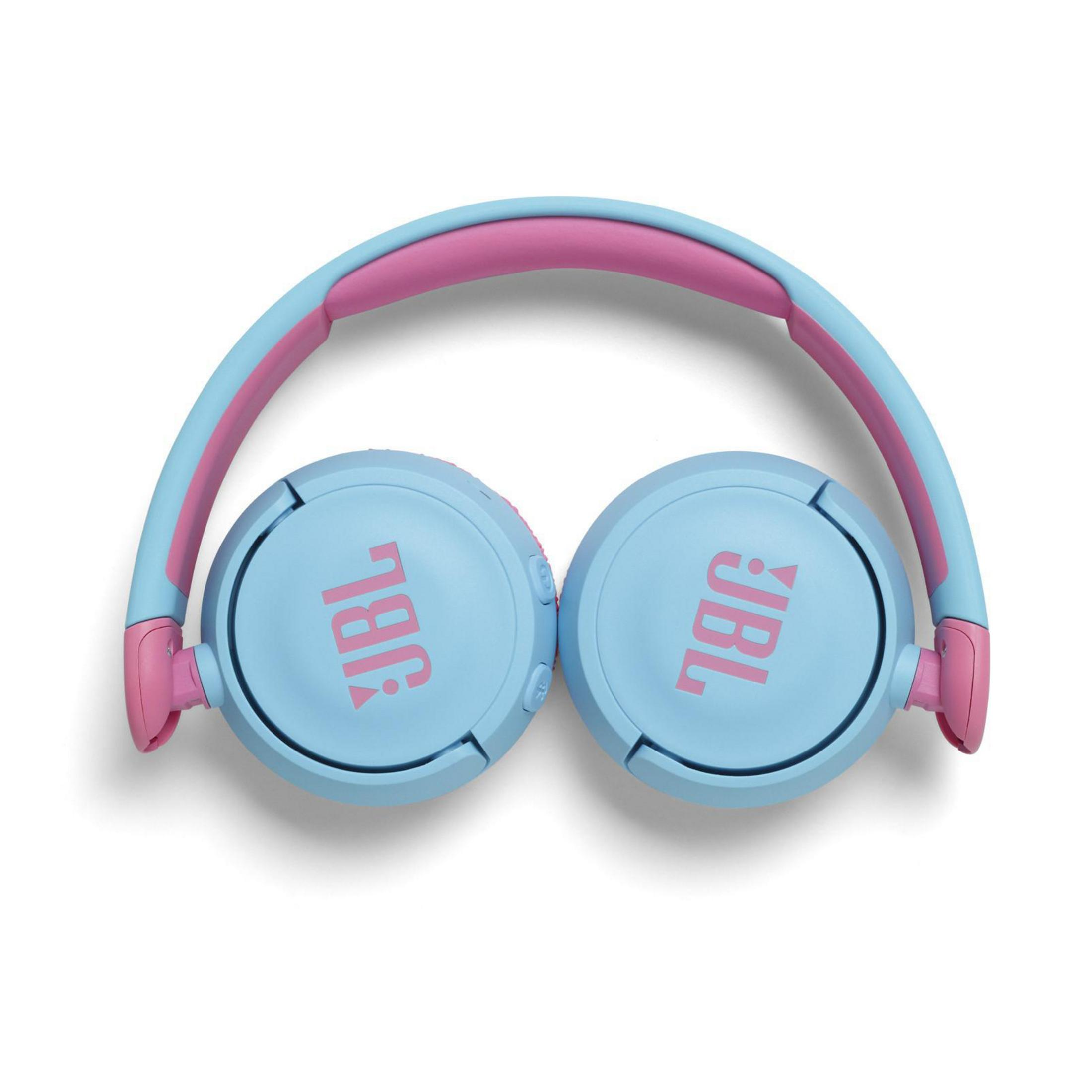 Blaue und rosa JBL-Kopfhörer, gefaltet, weißer Hintergrund.