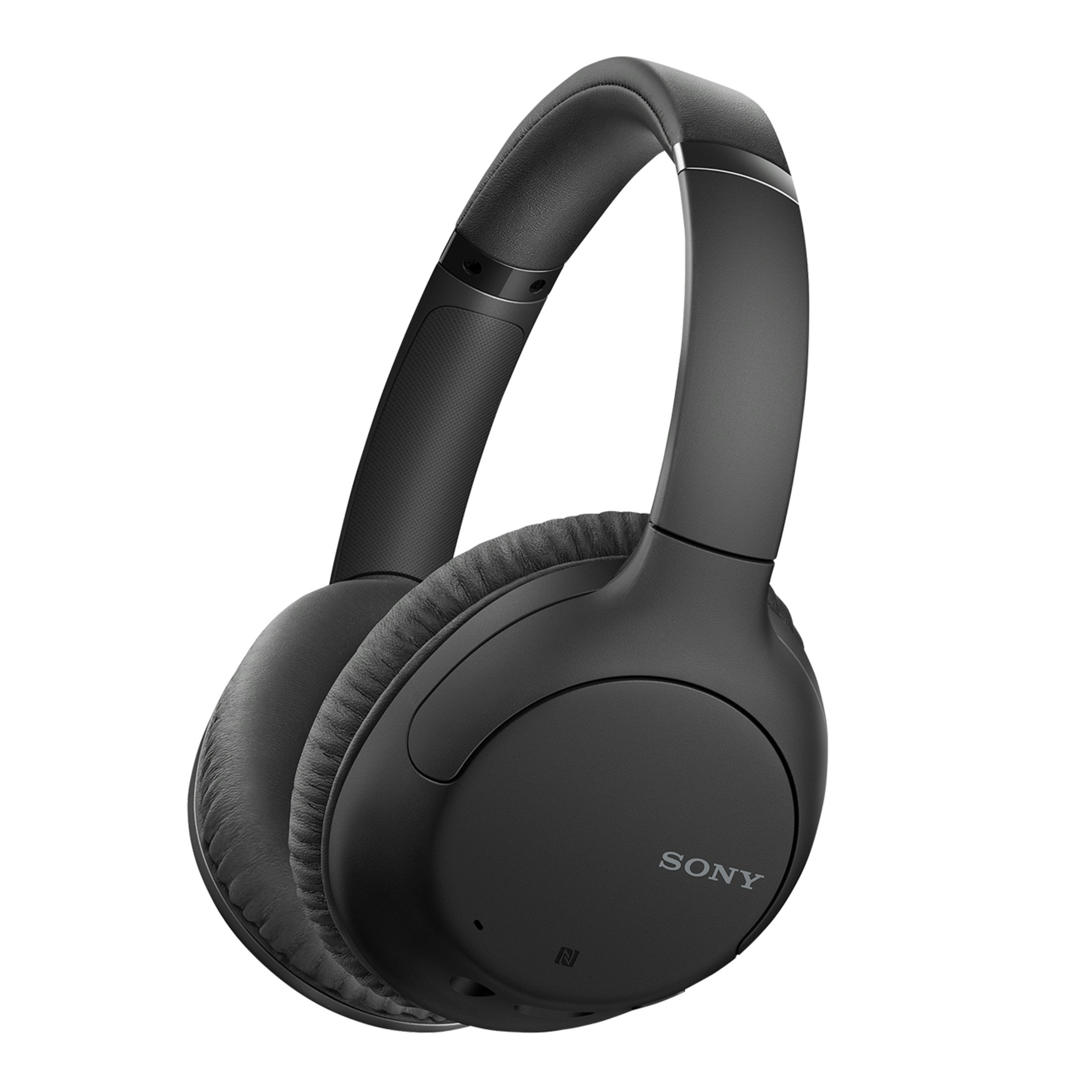 Schwarze Sony-Kopfhörer. Die Kopfhörer sind Over-Ear und haben ein schlichtes Design.