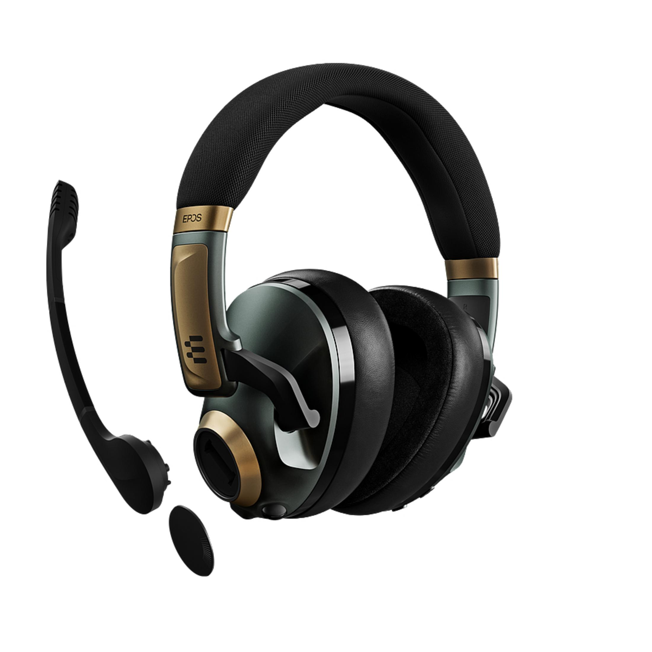 Schwarzes und goldenes Headset mit Mikrofon und angeschlossenem Steuermodul.