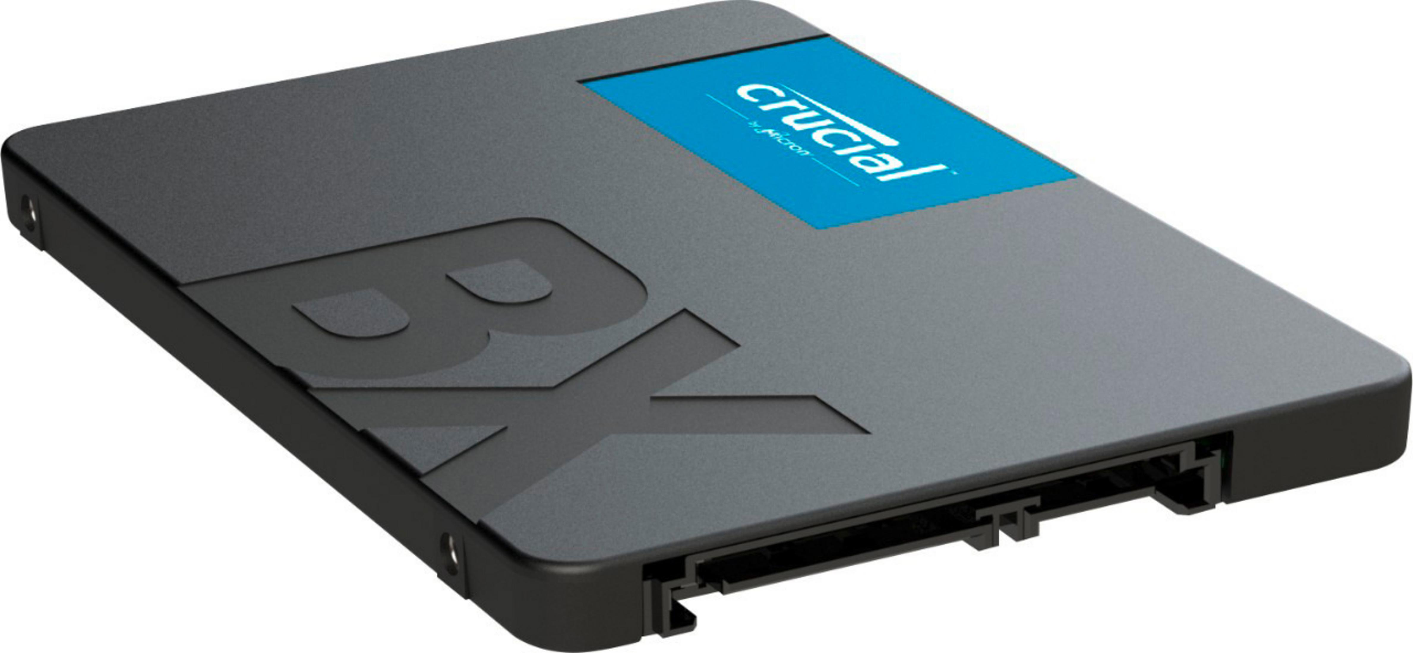 Czarny dysk SSD z niebieską etykietą. Marka: Crucial. Litera 'BX' jest wytłoczona na dysku.