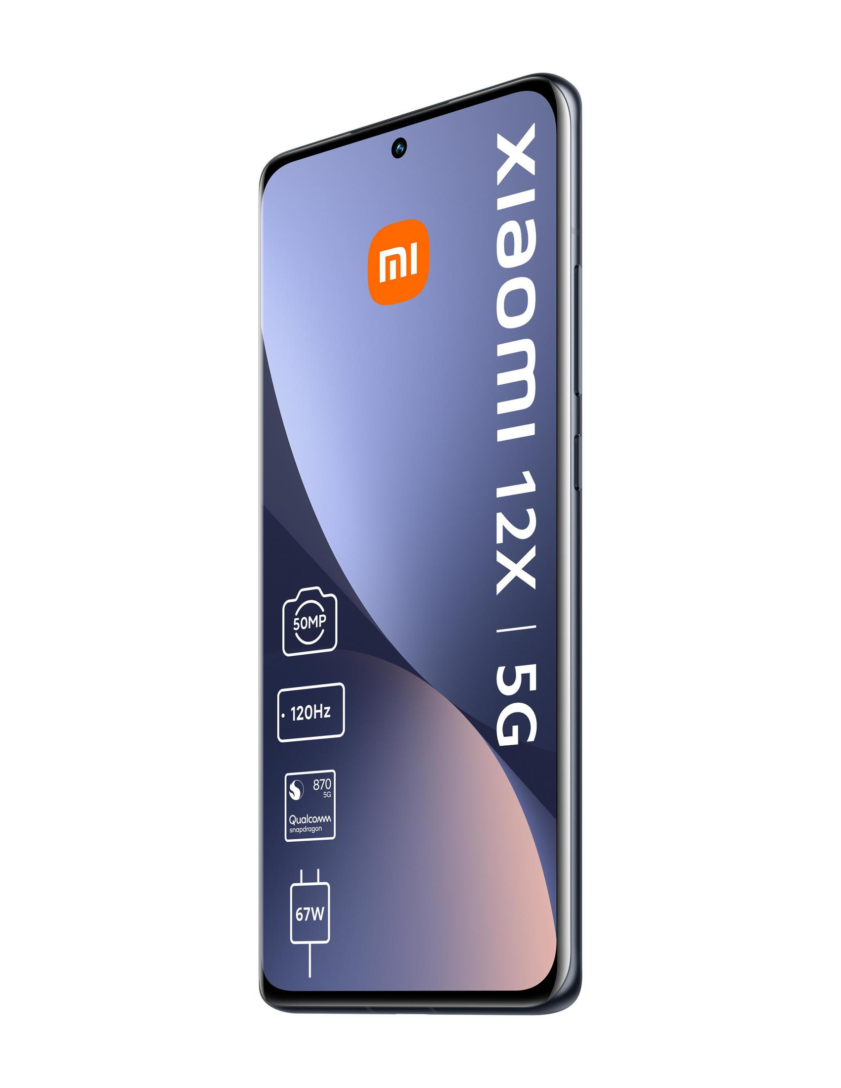 Ein Smartphone mit großem Display und Text auf dem Bildschirm, vor weißem Hintergrund.