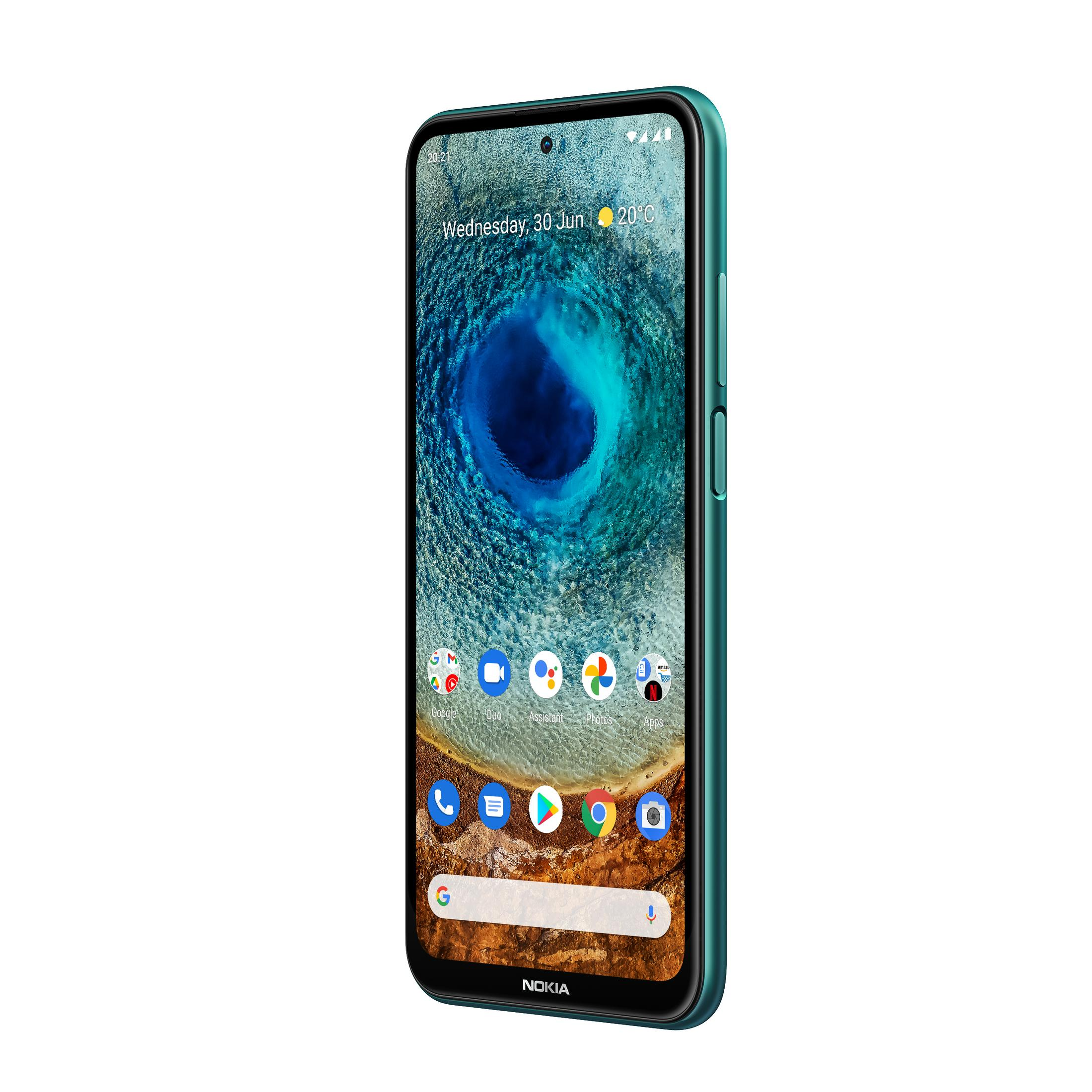 Een blauwgroene Nokia-smartphone met een groot scherm met een natuurscène. Witte achtergrond.