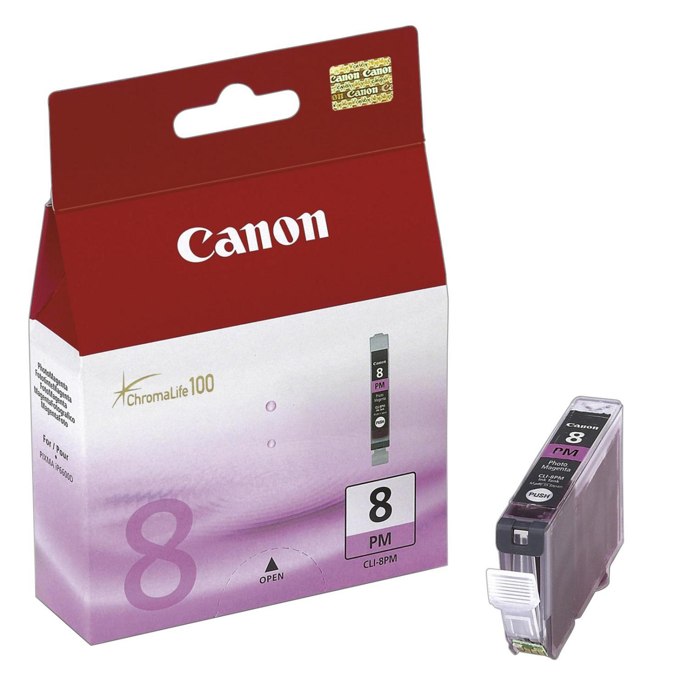 Canon printerinktbox en inktpatroon. Rode doos met wit Canon logo. Witte achtergrond.