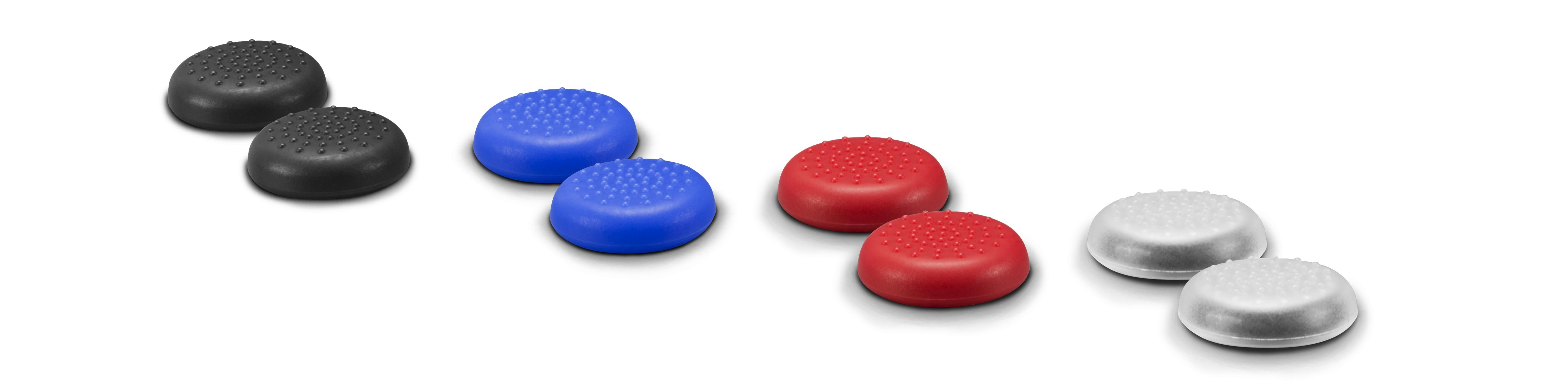 Sechs farbige Controller-Daumengriffe in Schwarz, Blau, Rot und Silber auf weißem Hintergrund.