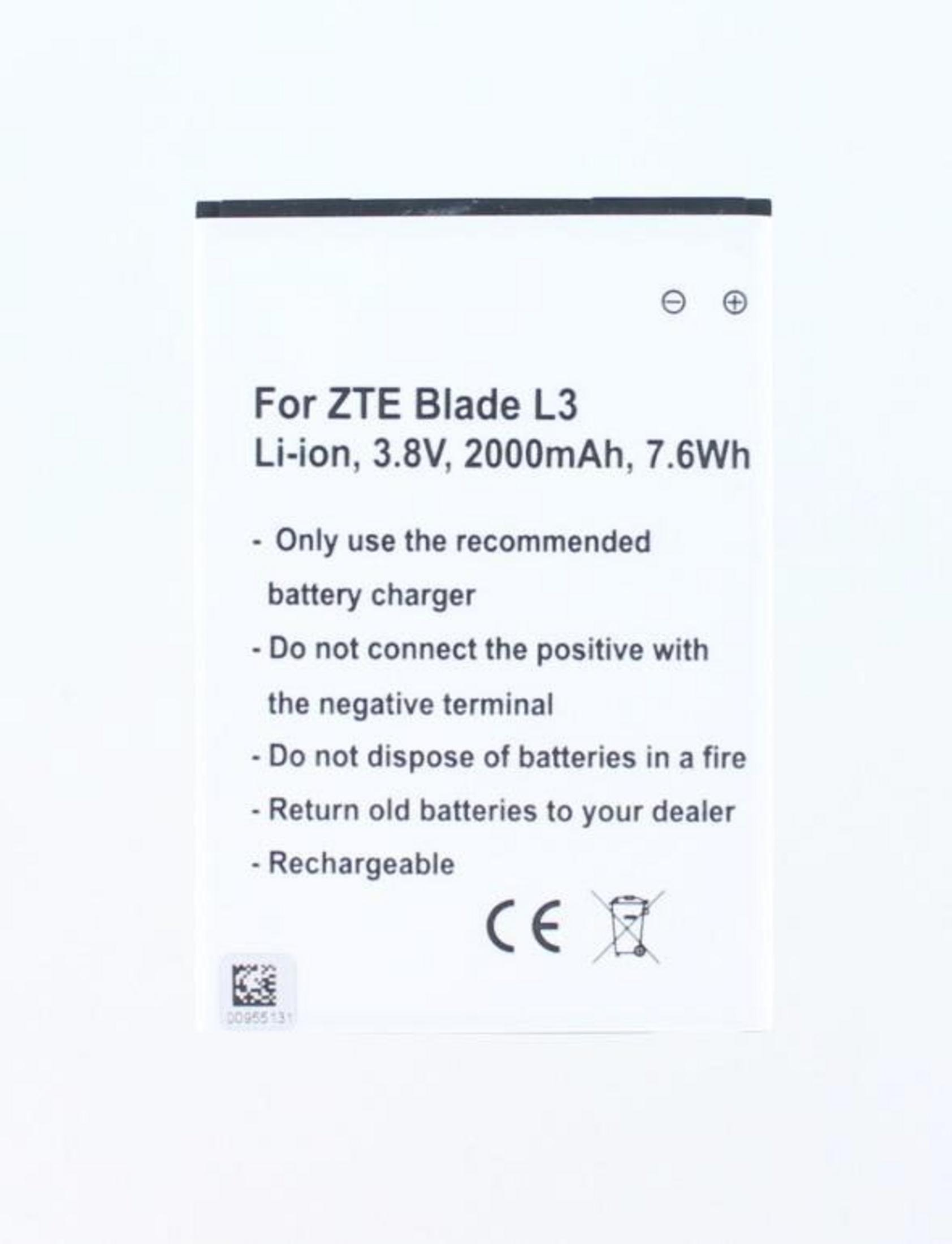 Weißes Akkupack für ein ZTE Blade L3. Text enthält Spannung, Kapazität und Sicherheitshinweise.
