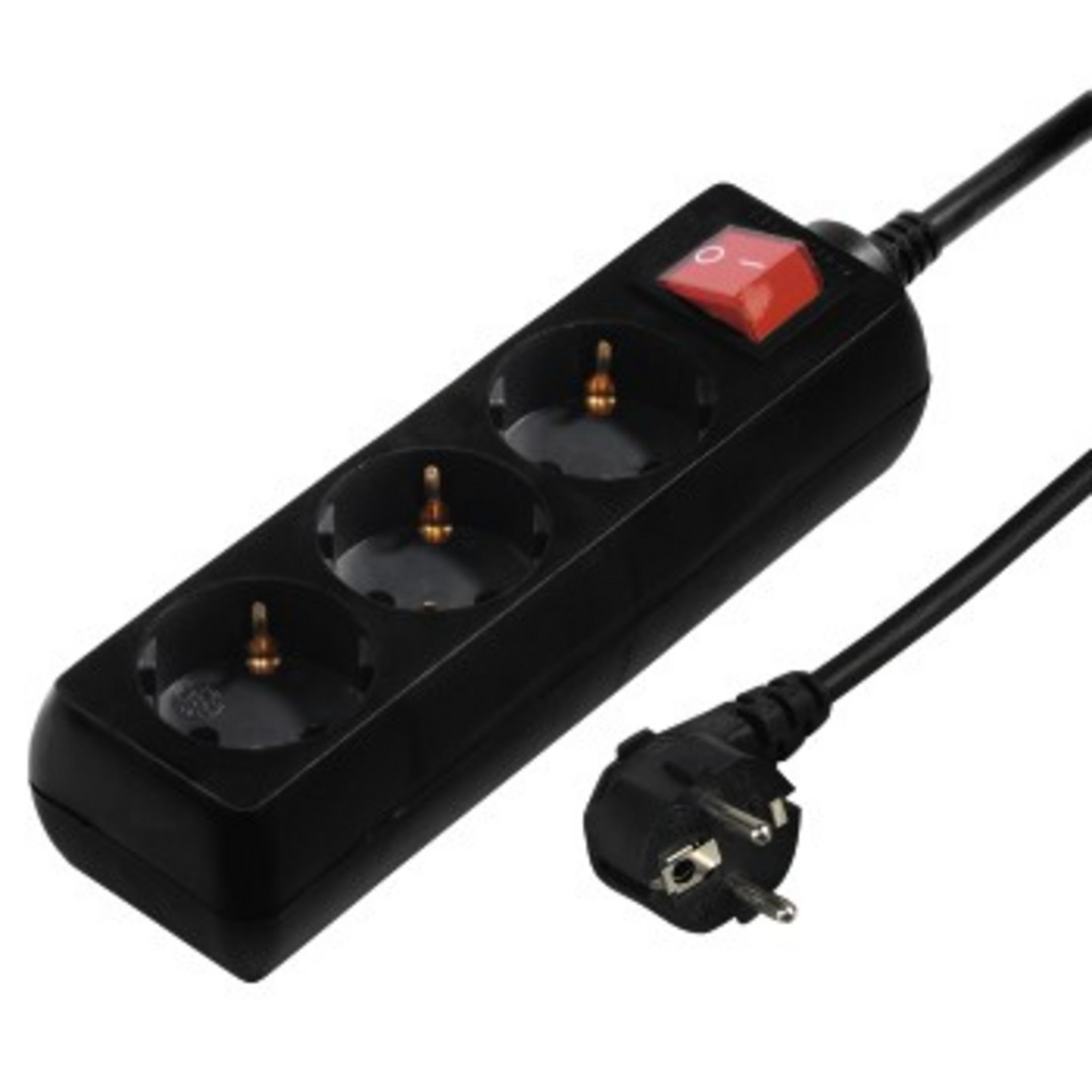 Schwarze Steckdosenleiste mit drei Steckdosen, einem roten Schalter und einem Stecker.