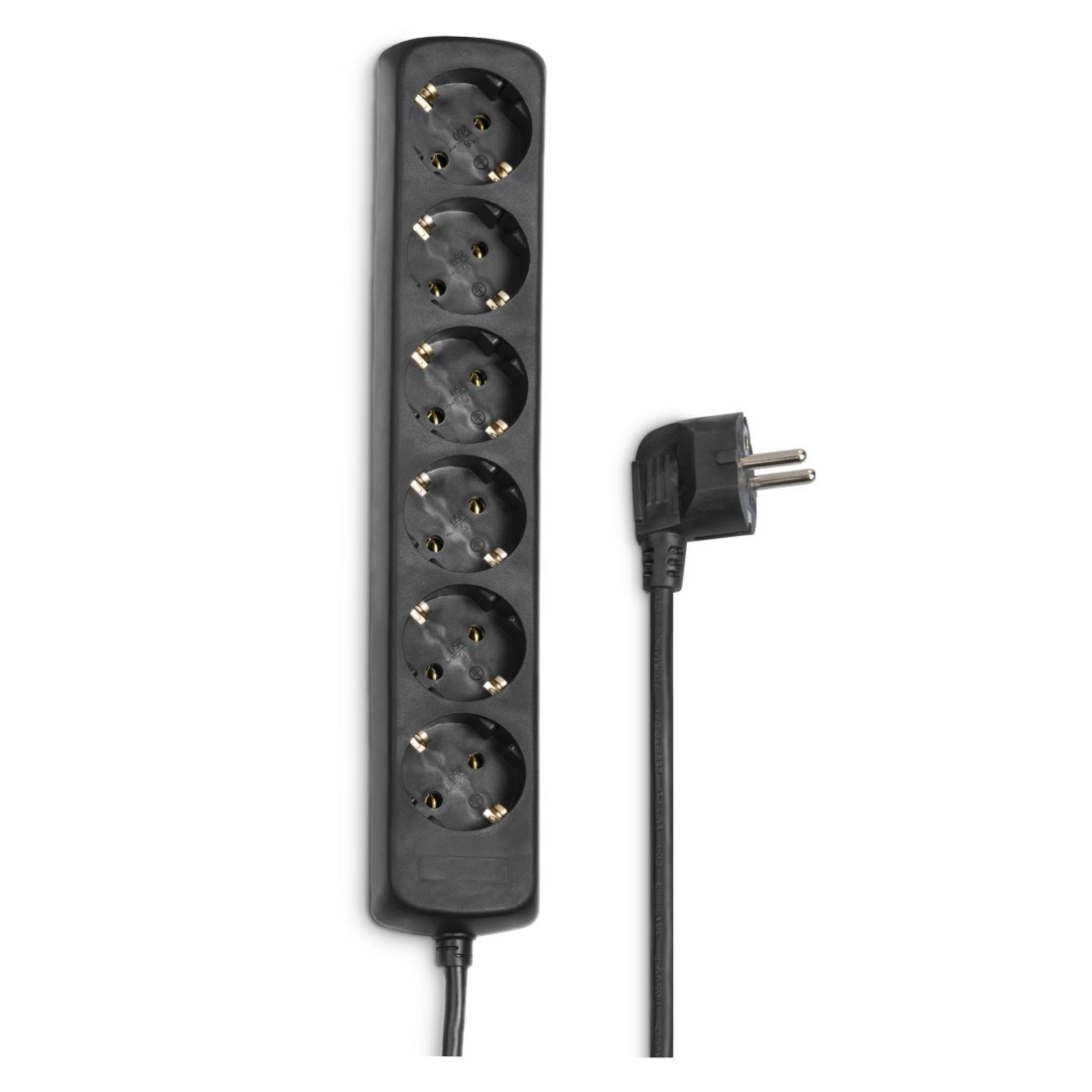 Schwarze Steckdosenleiste mit 5 Steckdosen und einem separaten Stecker. Der Stecker hat einen Winkel.