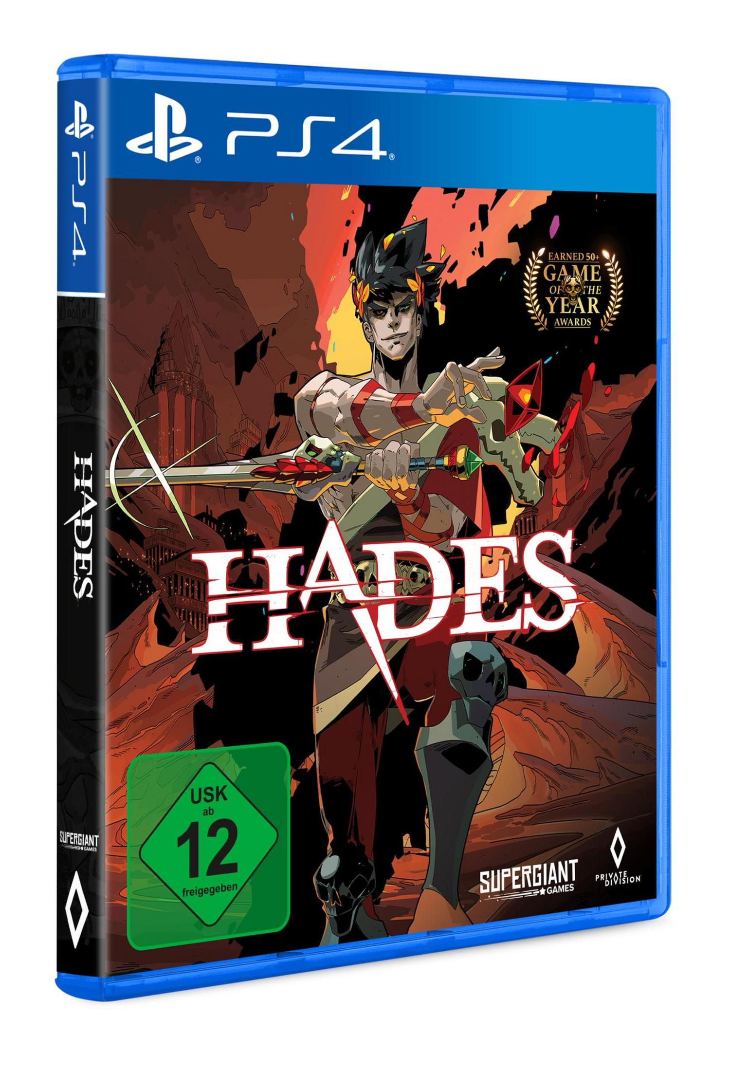 Das Cover einer PS4-Spielhülle für Hades zeigt eine Figur mit Waffen in einer feurigen Szene.