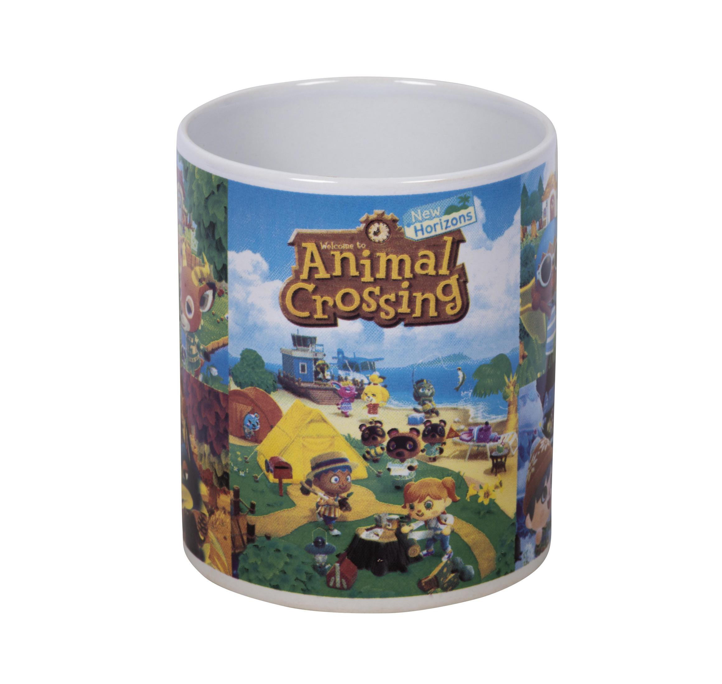 Eine Tasse mit Animal Crossing-Design, gefüllt mit Charakteren und einem Logo.