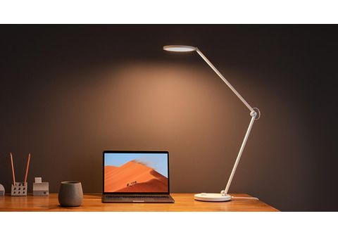 Xiaomi quiere conquistar tu escritorio con esta lámpara flexo de diseño,  económica, de tipo LED y conectada
