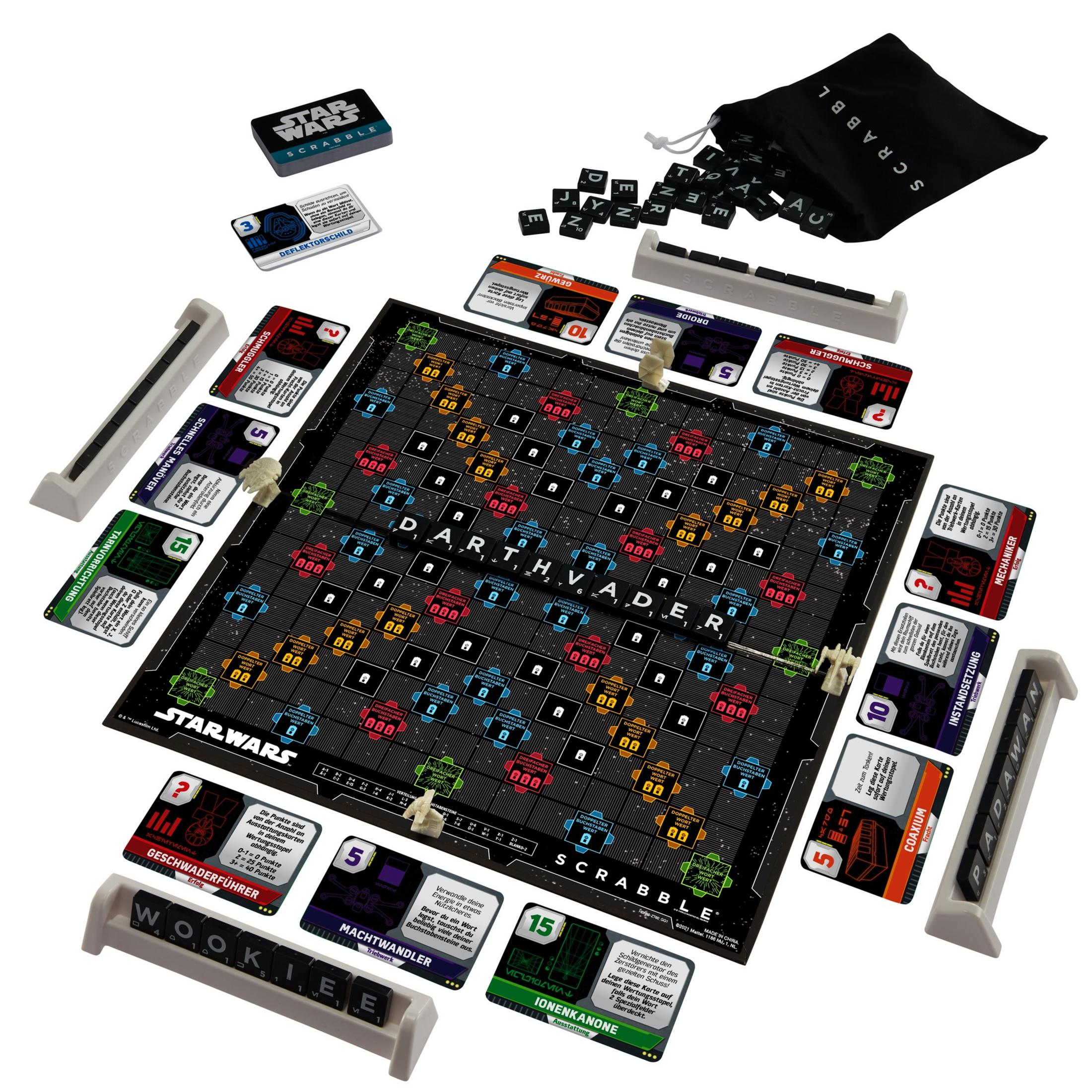Star Wars Scrabble Brettspiel mit Spielsteinen, Karten und Haltern, mit Darth Vader und Wookiee.