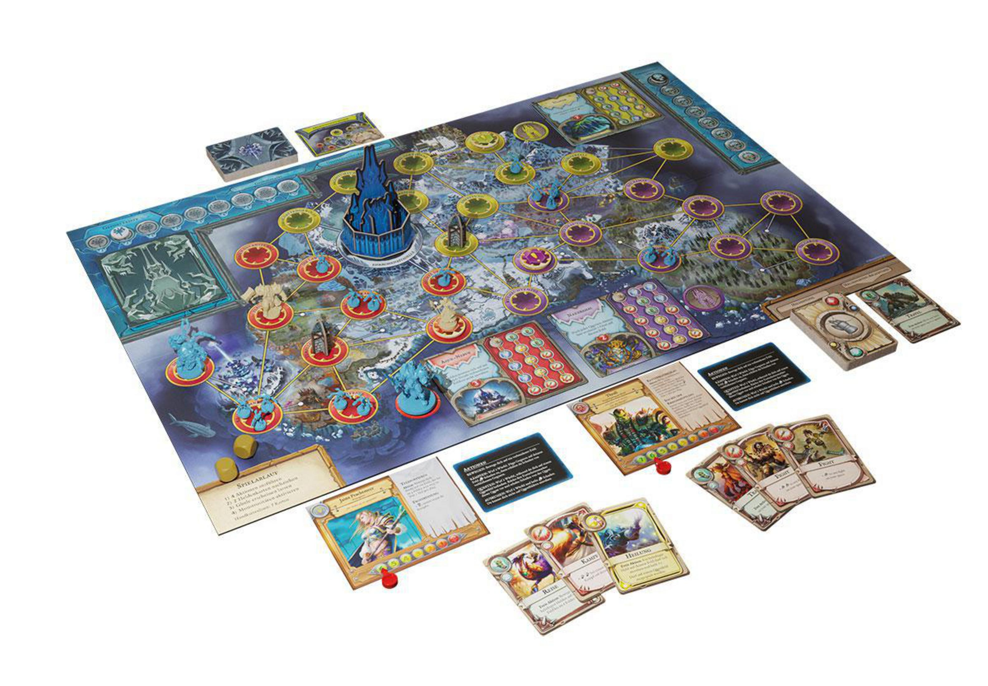 Brettspiel mit verschiedenen Karten, einem Spielbrett mit Karte und Charakteren sowie Würfeln, weißer Hintergrund.