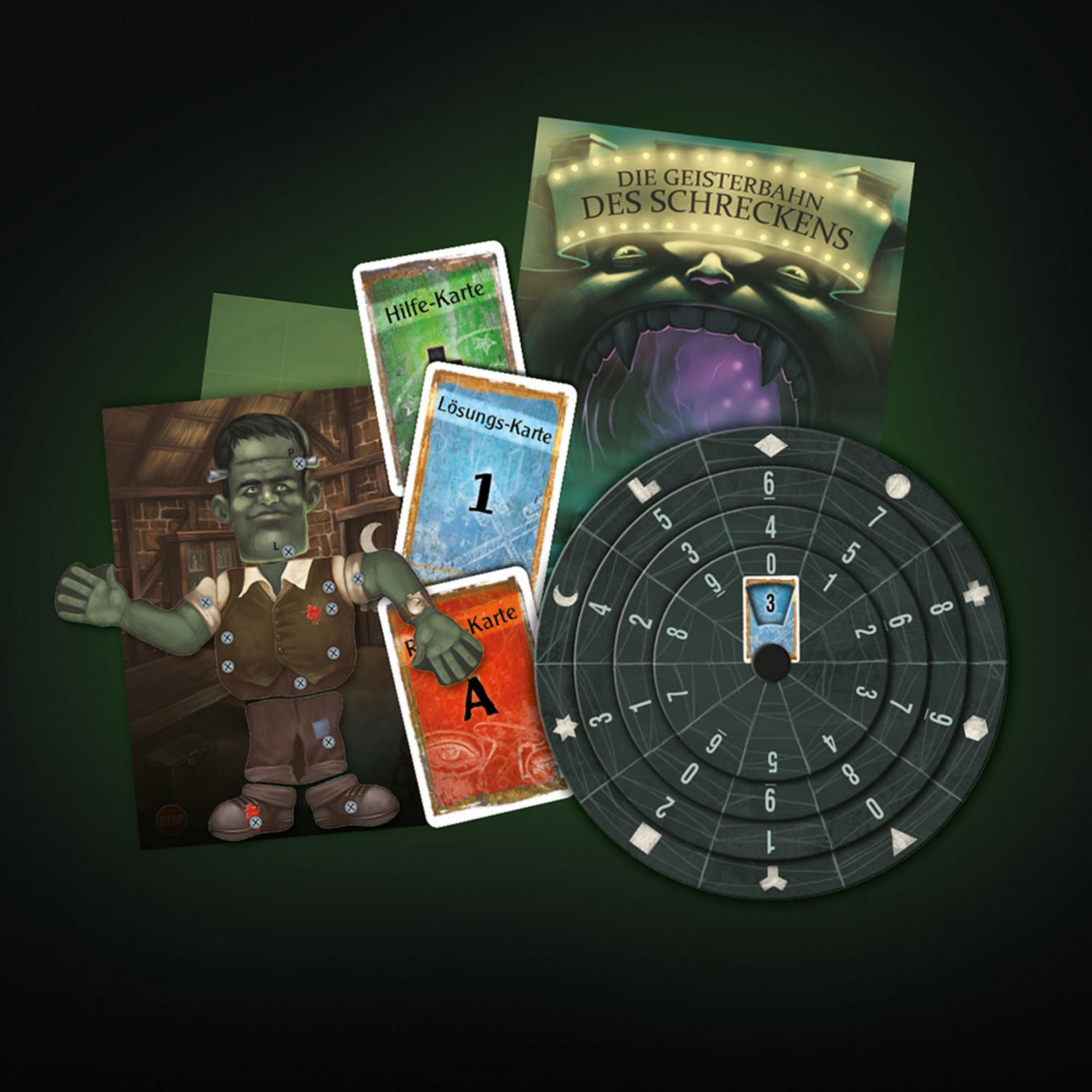 Ein Brettspiel mit verschiedenen Komponenten: Karten, eine Frankenstein-Figur, ein kreisförmiges Spielbrett und ein Schachteldeckel.