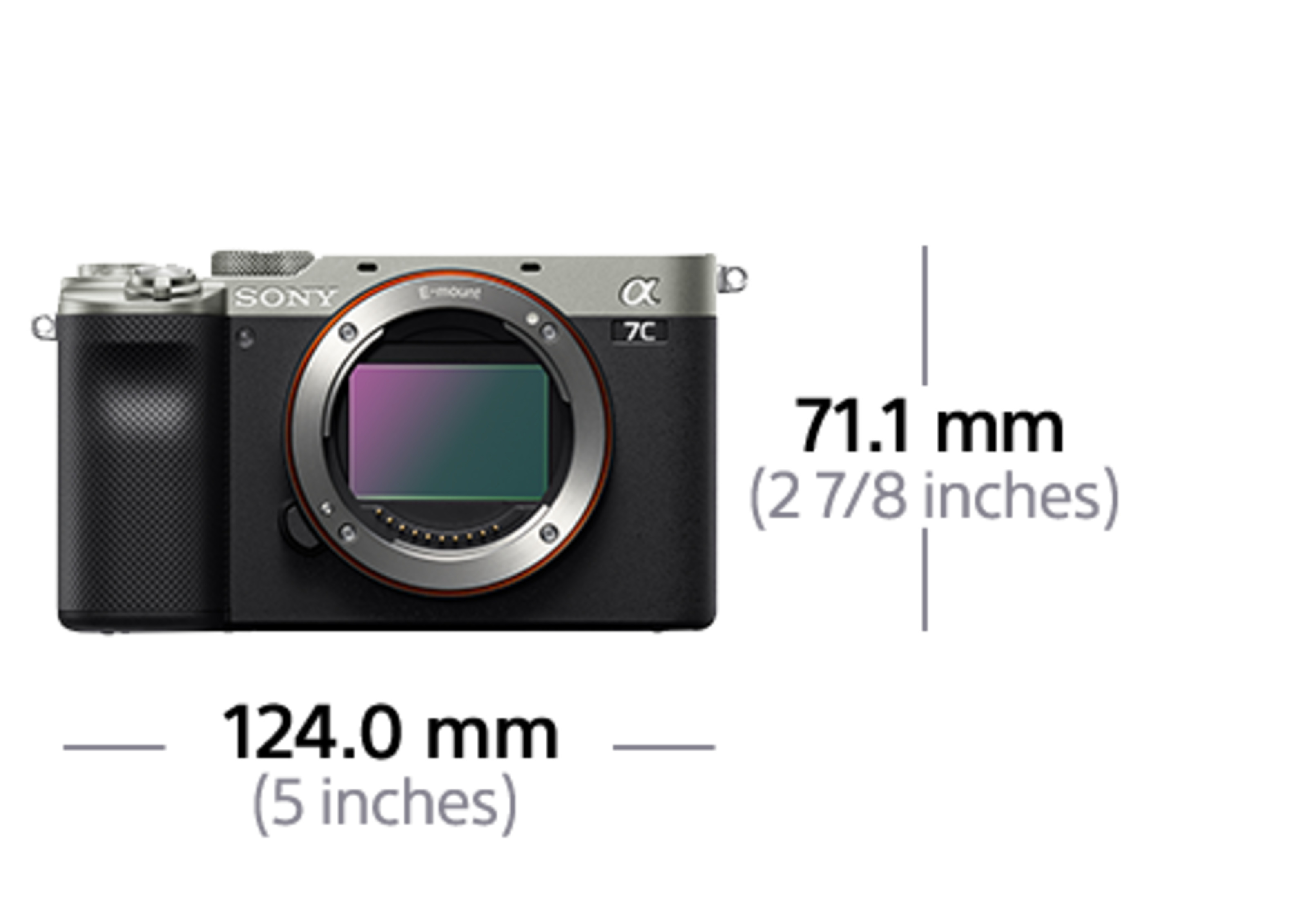 Schwarze Kamera mit silbernen Details. Abmessungen: 124,0 mm und 71,1 mm.