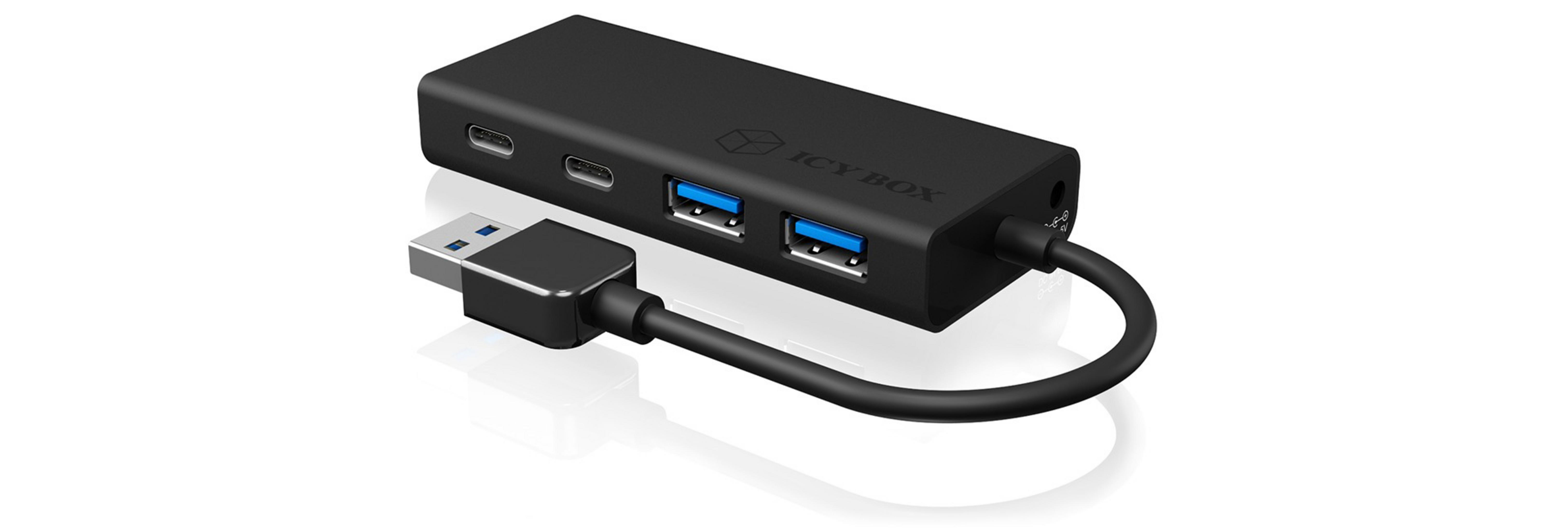 Zwarte ICY BOX USB-hub met meerdere poorten en een aangesloten USB-kabel.