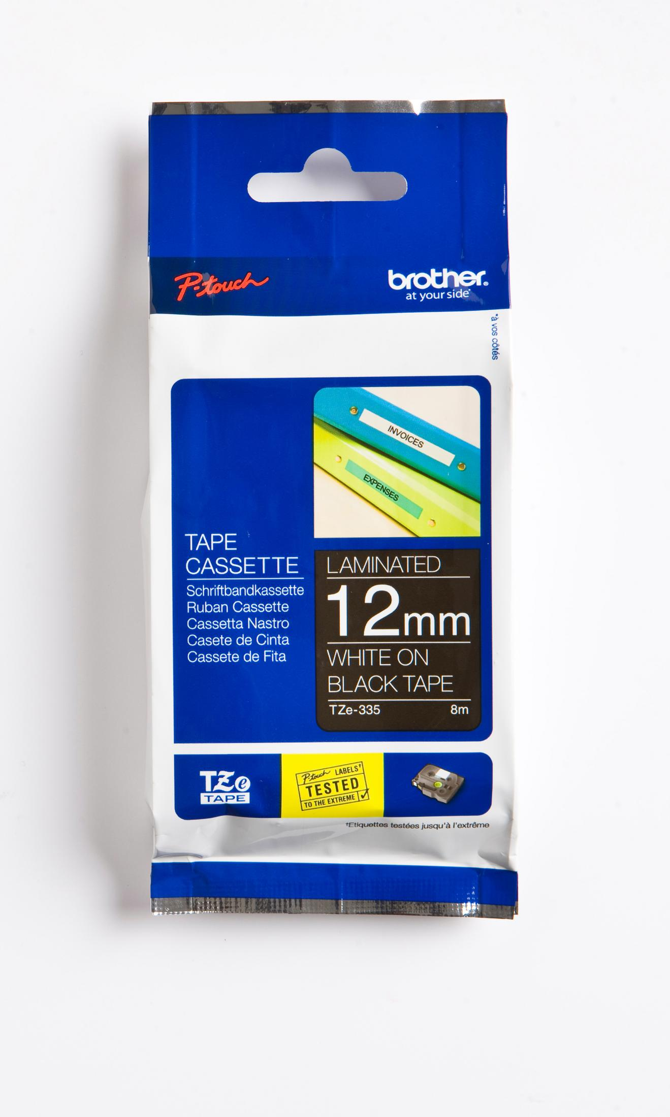 Una confezione di cassetta di nastro per etichette Brother blu, con testo e immagini di etichette.