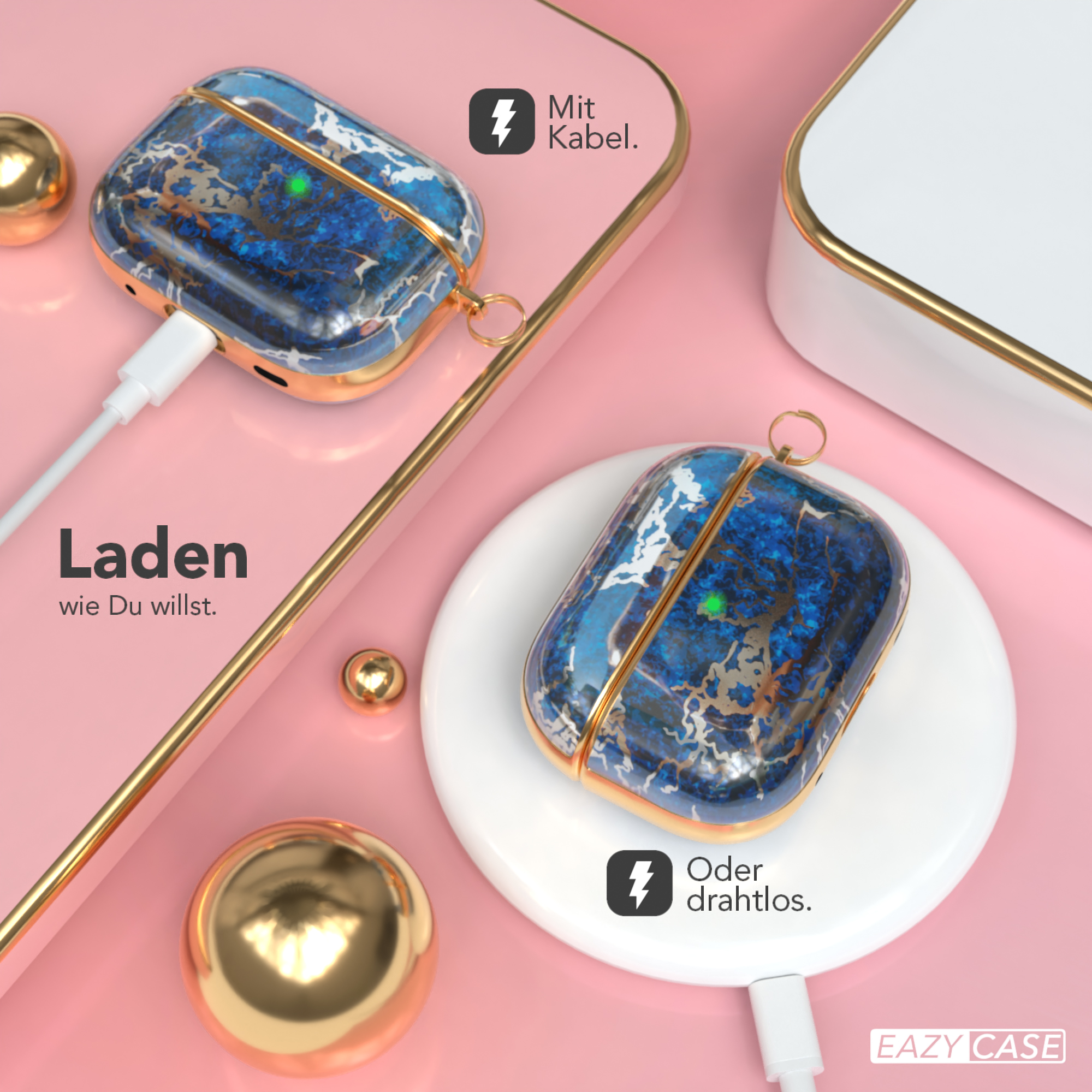 Kopfhörerhülle auf Ladepad mit goldenen Akzenten und rosa Hintergrund.