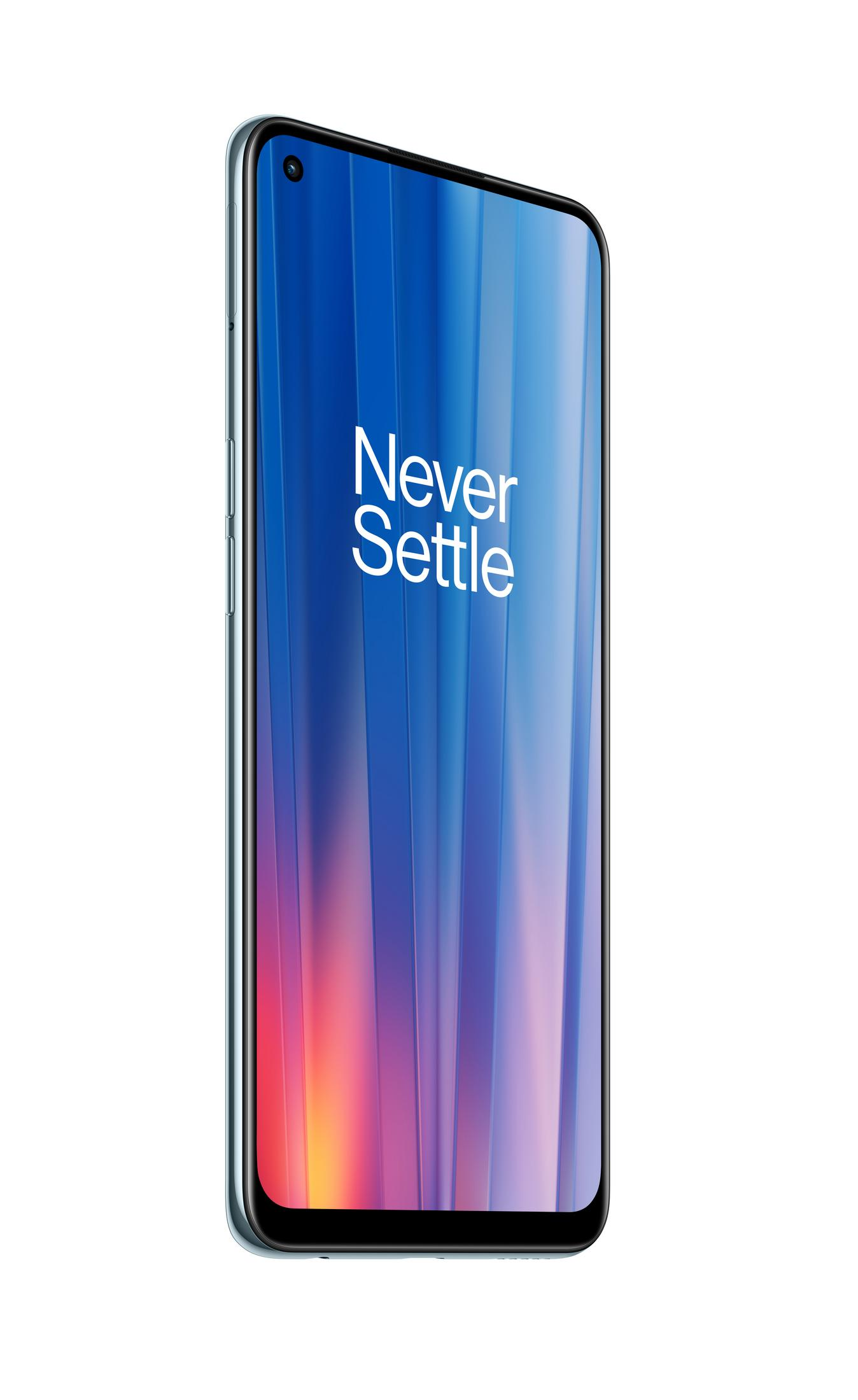 Ein Smartphone mit dem Text "Never Settle" auf dem Bildschirm.