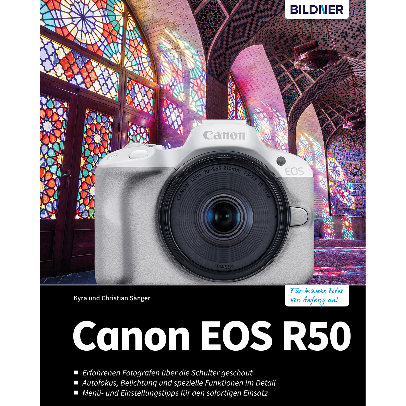 Eine Canon EOS R50 Kamera mit Objektiv, präsentiert mit Slogan und Aufzählungspunkten.
