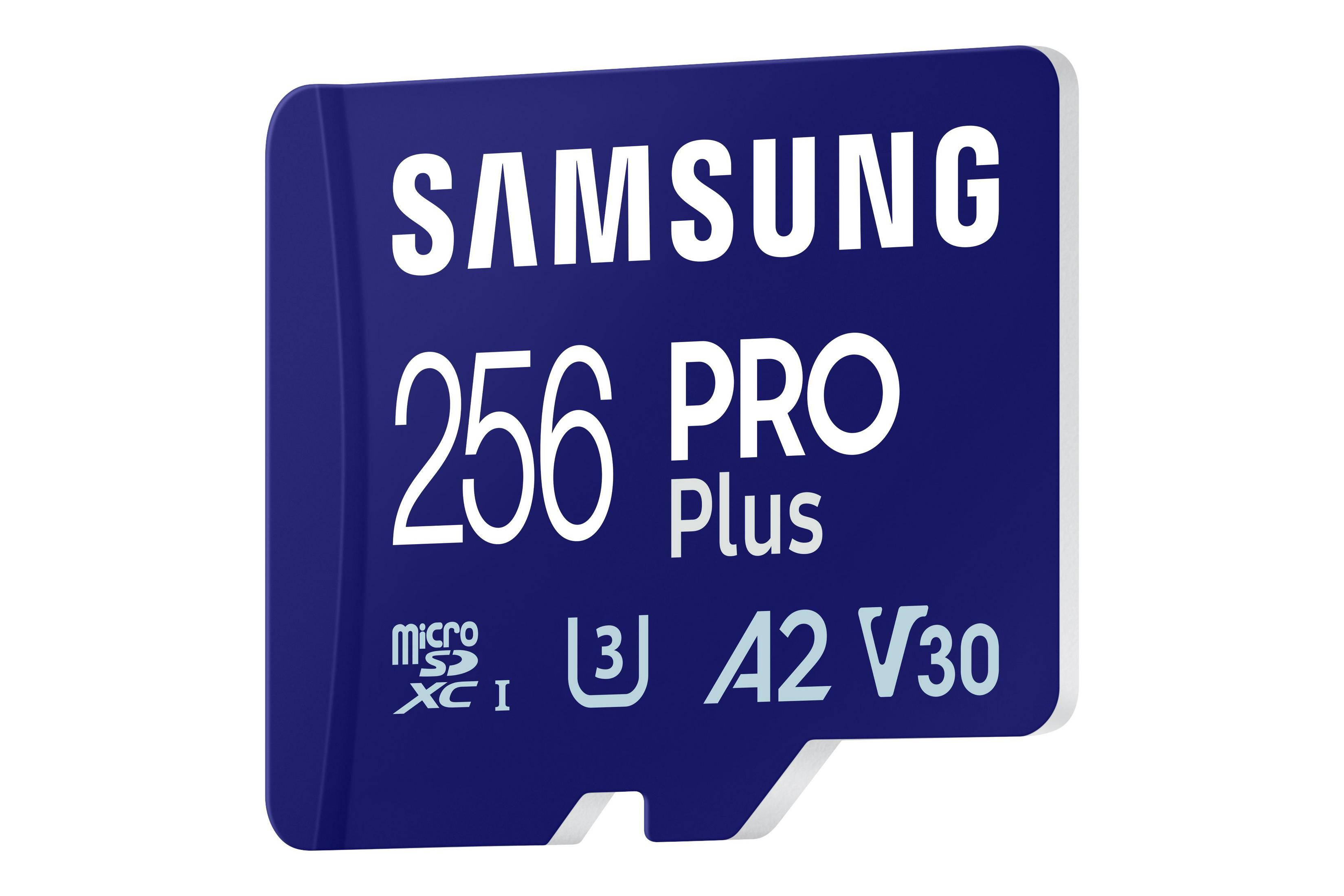 Niebieska karta SD Samsung Pro Plus. Biały tekst wskazuje 256 GB, Micro SD i inne szczegóły.