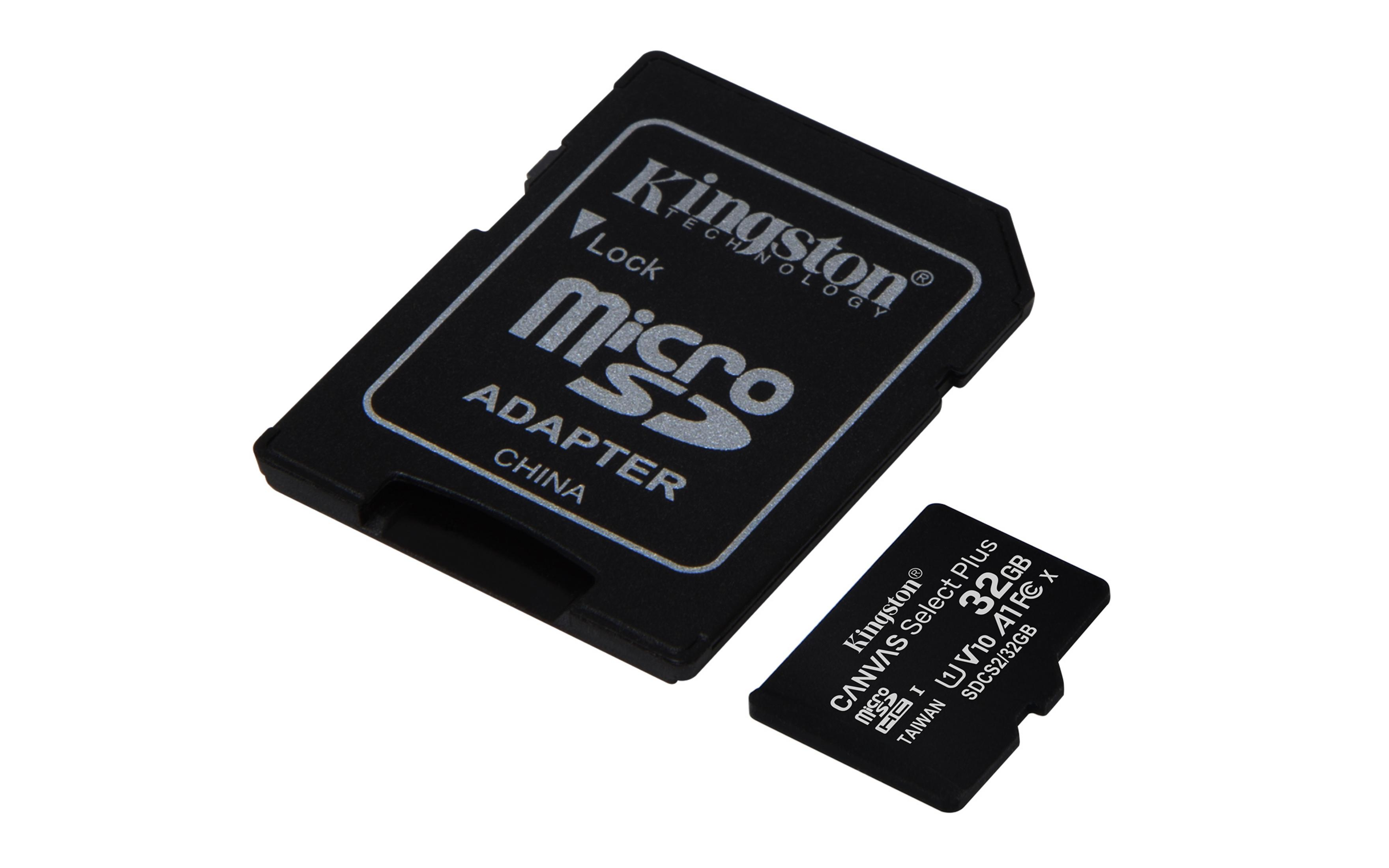Adaptador microSD Kingston negro y tarjeta microSD de 32 GB sobre fondo blanco.
