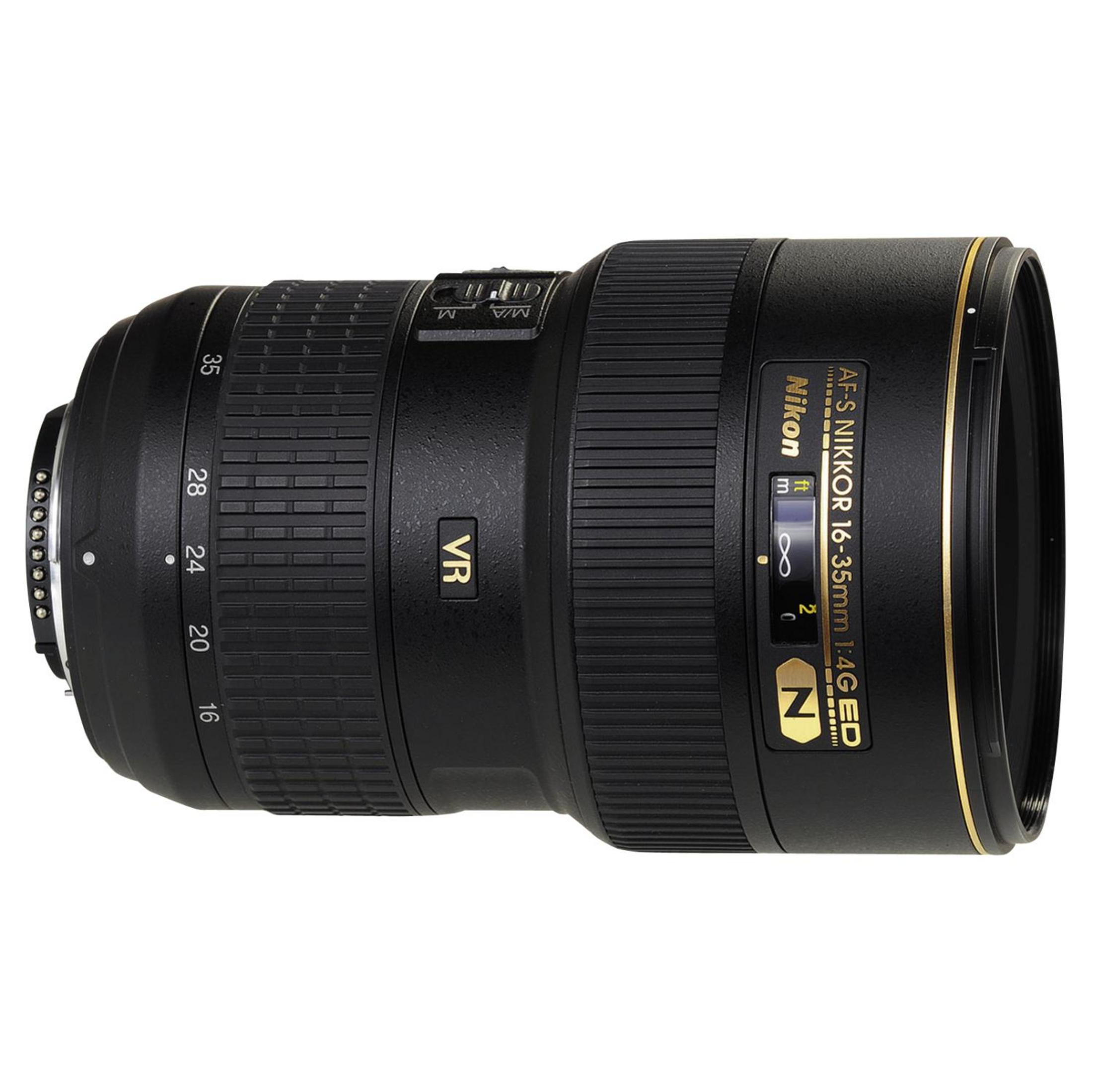 Schwarzes Nikon-Kameraobjektiv mit goldenem Ring und weißem Text, liegt horizontal.