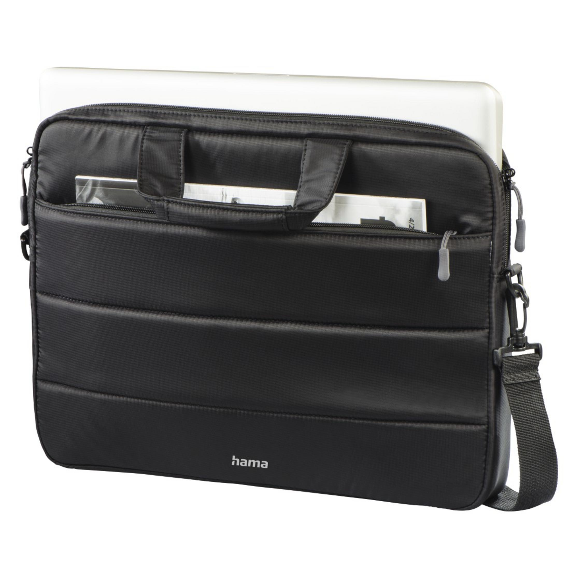Eine schwarze Laptoptasche mit Reißverschluss und Schultergurt. Ein Laptop ist teilweise in der Tasche sichtbar.