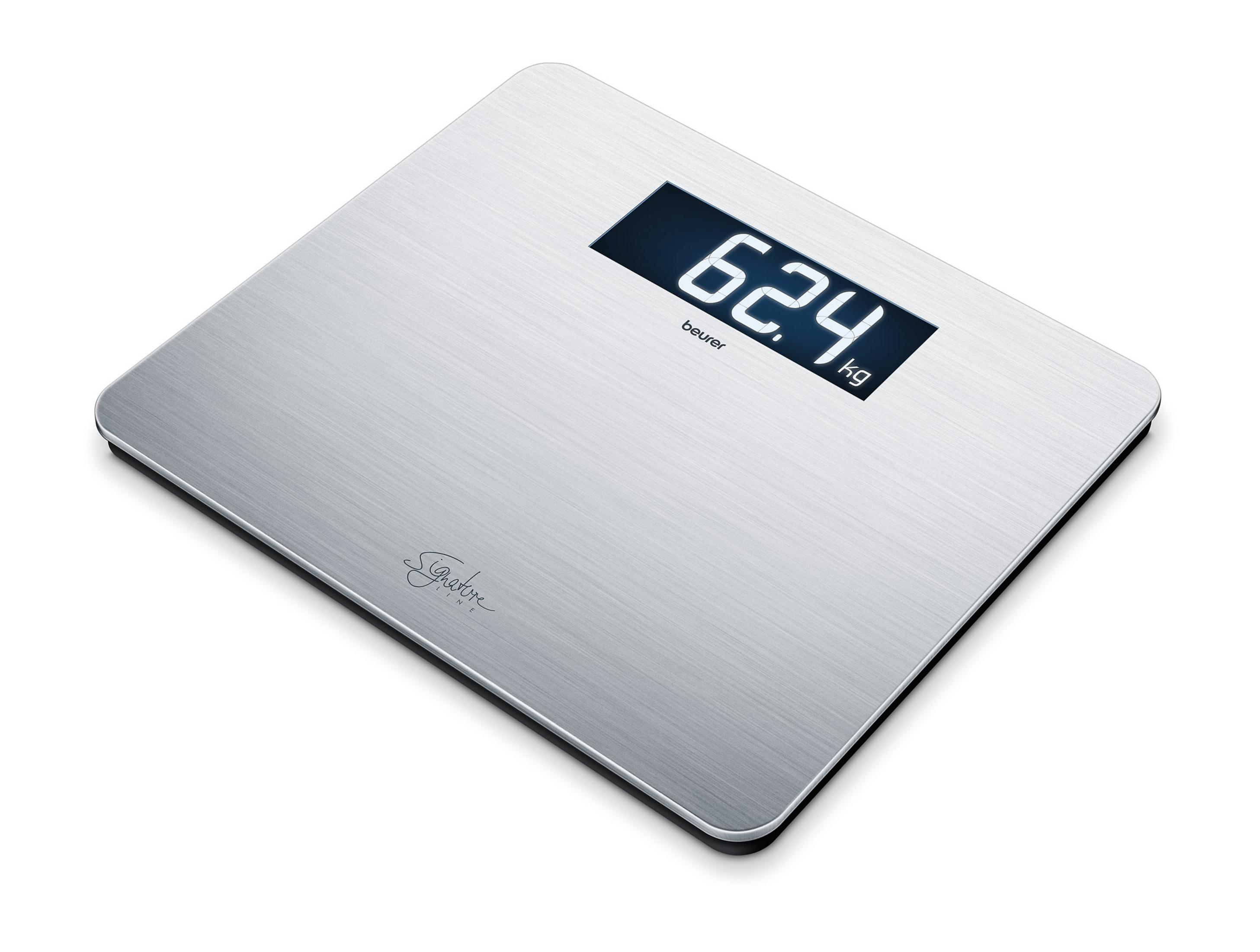 Silberne digitale Badezimmerwaage mit Anzeige '62,4 kg' auf weißem Hintergrund.