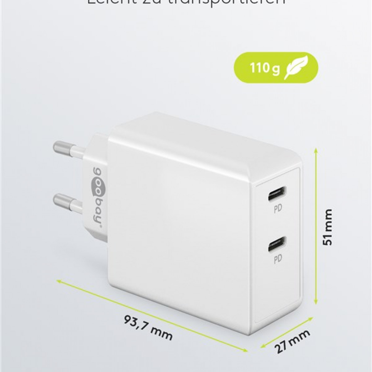 Ein weißes Ladegerät mit Abmessungen und einem Gewichtslabel. Es hat zwei PD-Anschlüsse.