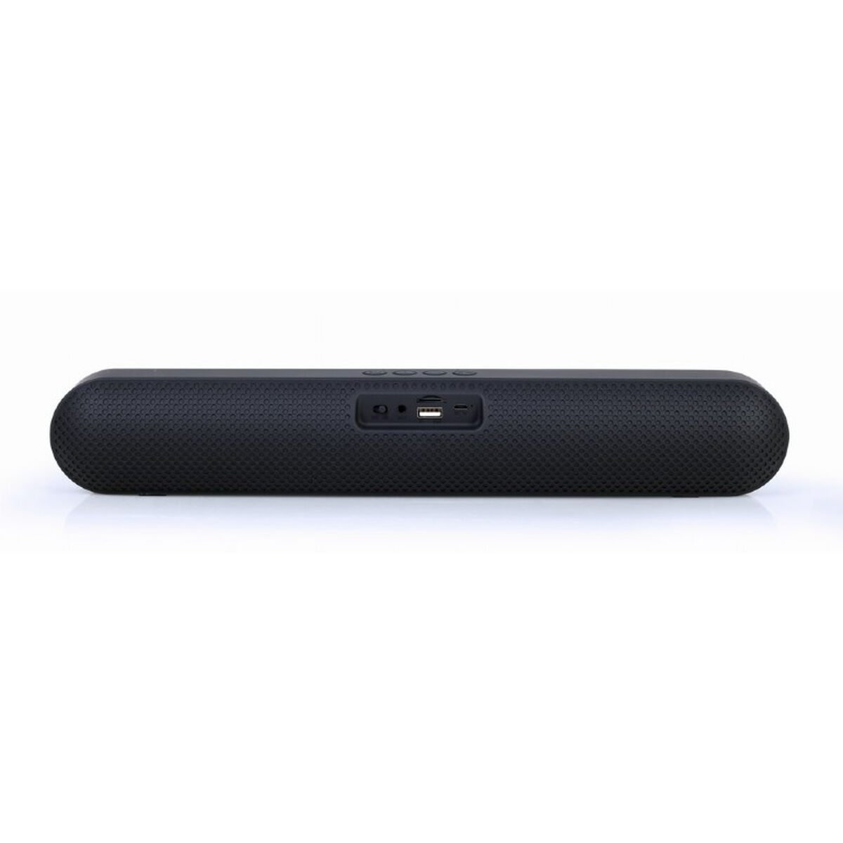 Haut-parleur noir de forme ovale. Il possède des boutons et un port USB à l'avant. Isolé sur blanc.