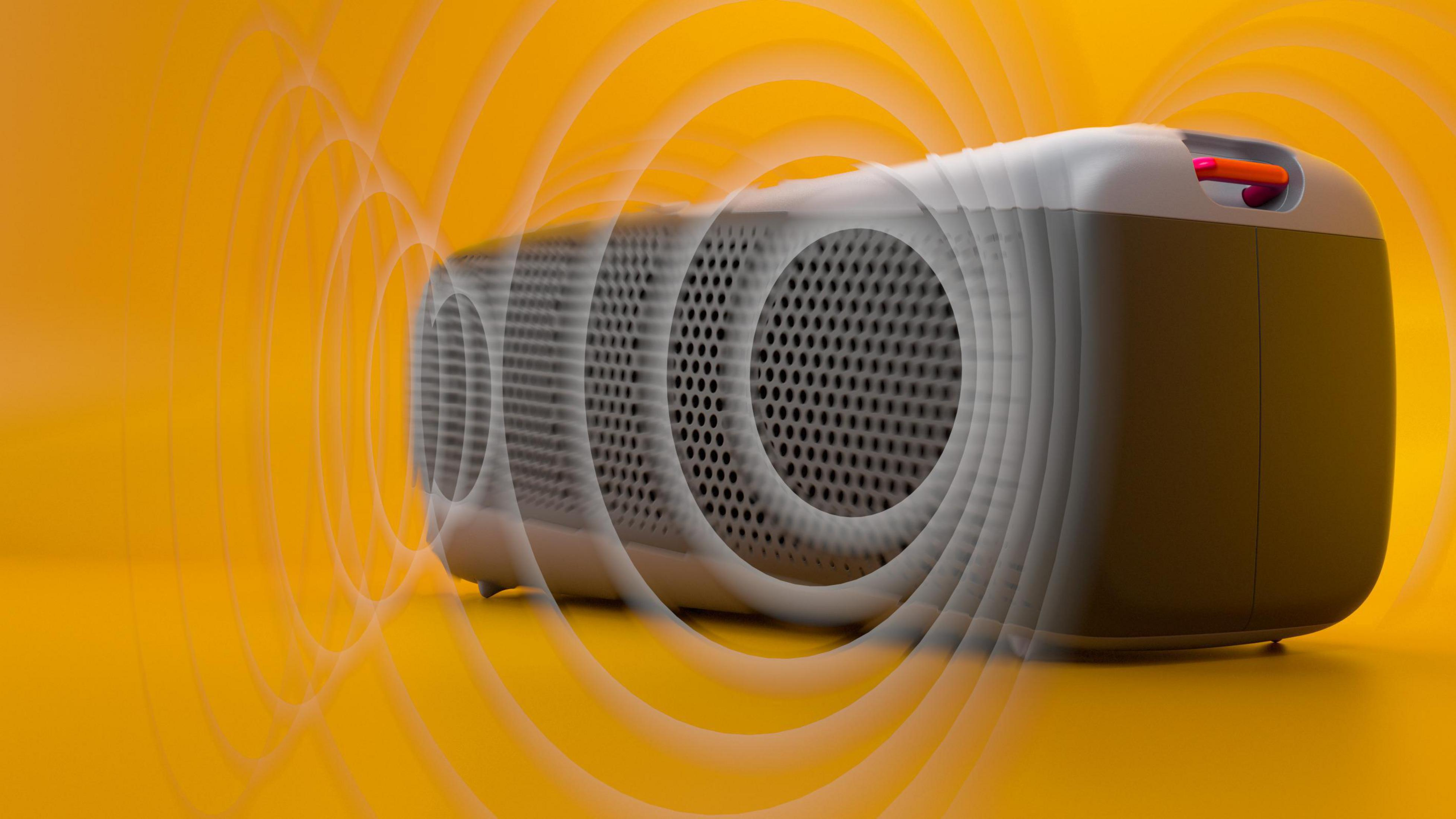 Un haut-parleur blanc et gris avec trois trous sur un fond jaune. Des ondes sonores émanent du haut-parleur.