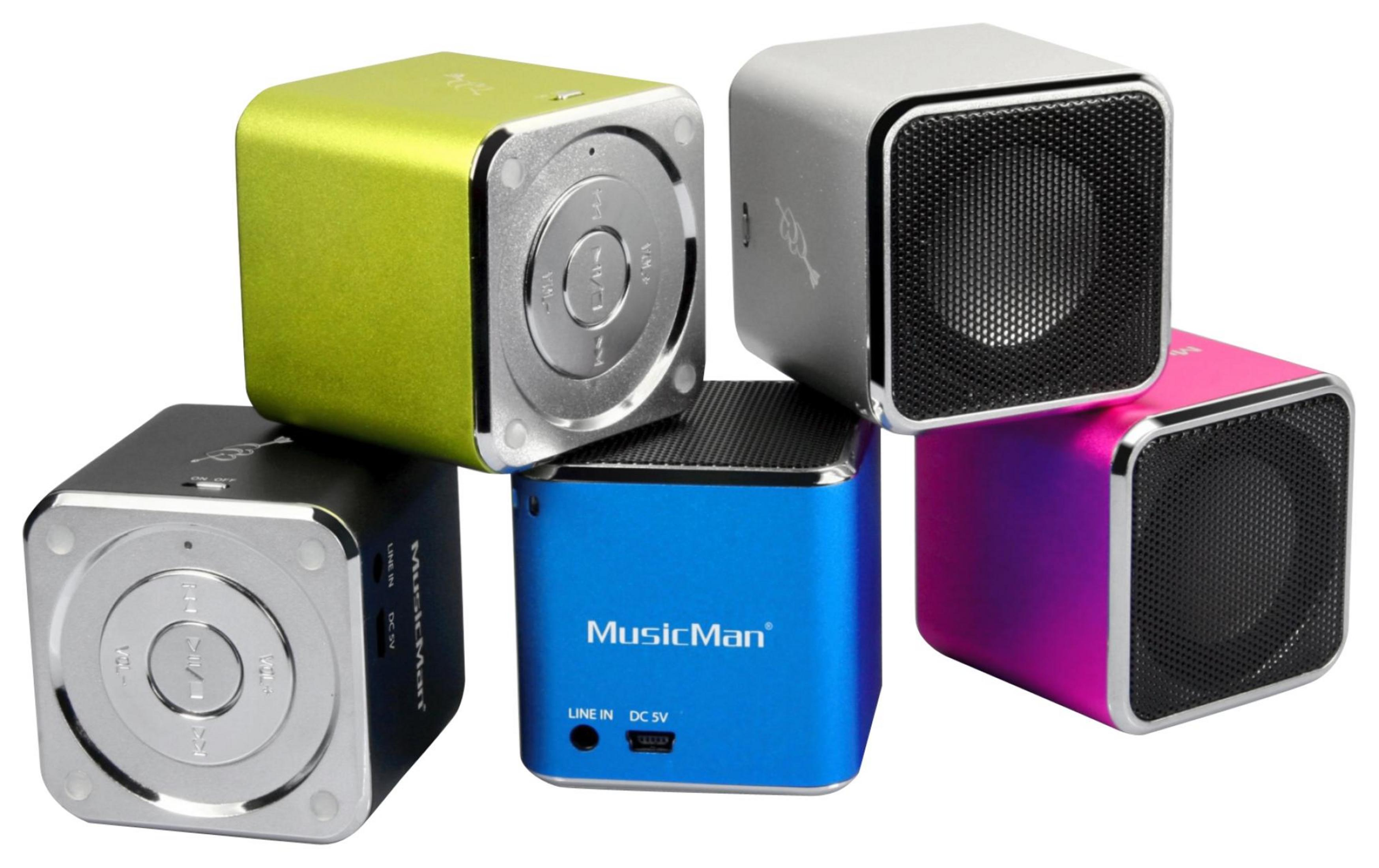 Pięć głośników w kształcie kostki w różnych kolorach ułożonych razem.