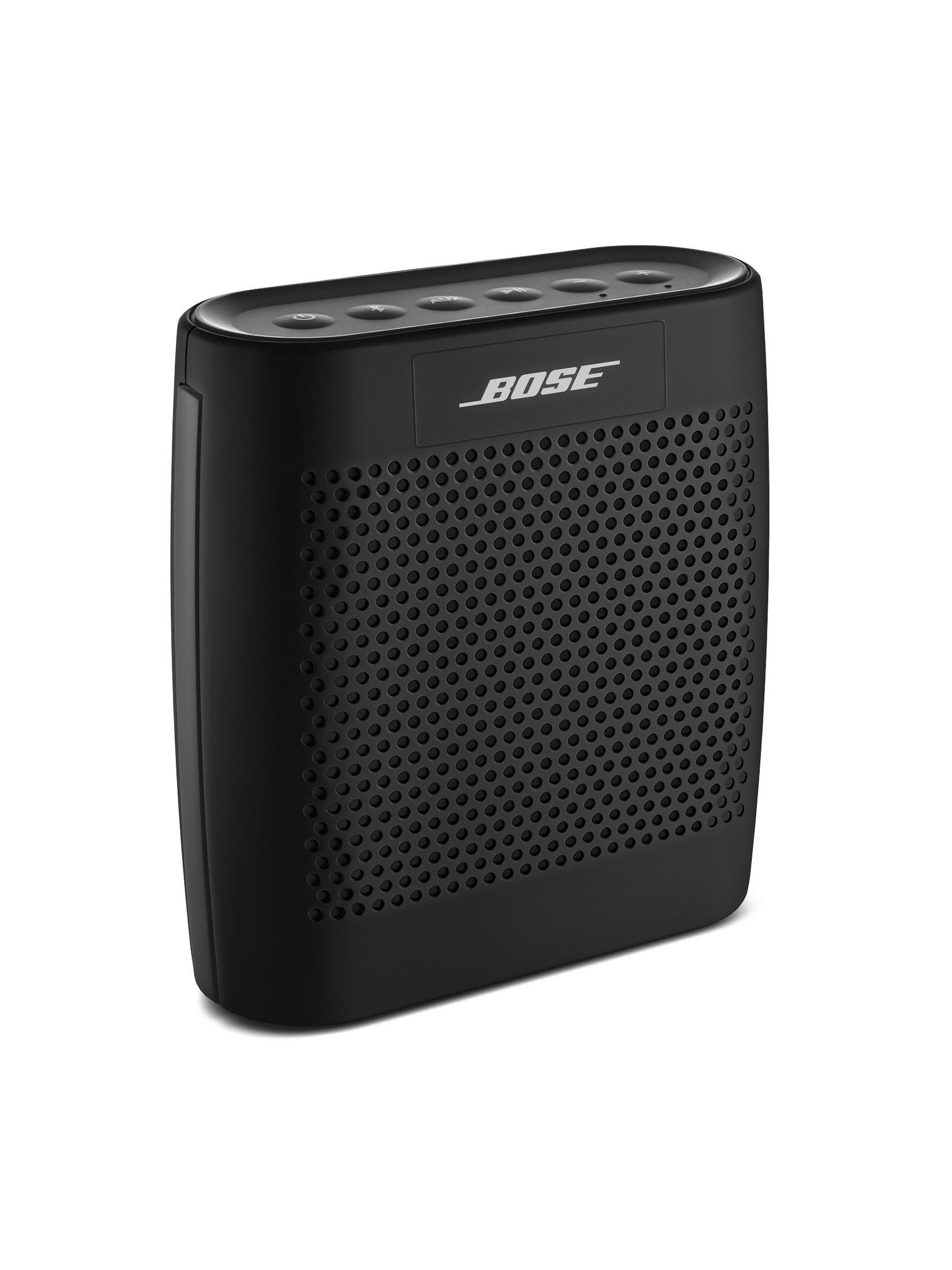 Ein schwarzer Bose-Lautsprecher mit perforierter Front und Knöpfen oben. Bose-Logo sichtbar.