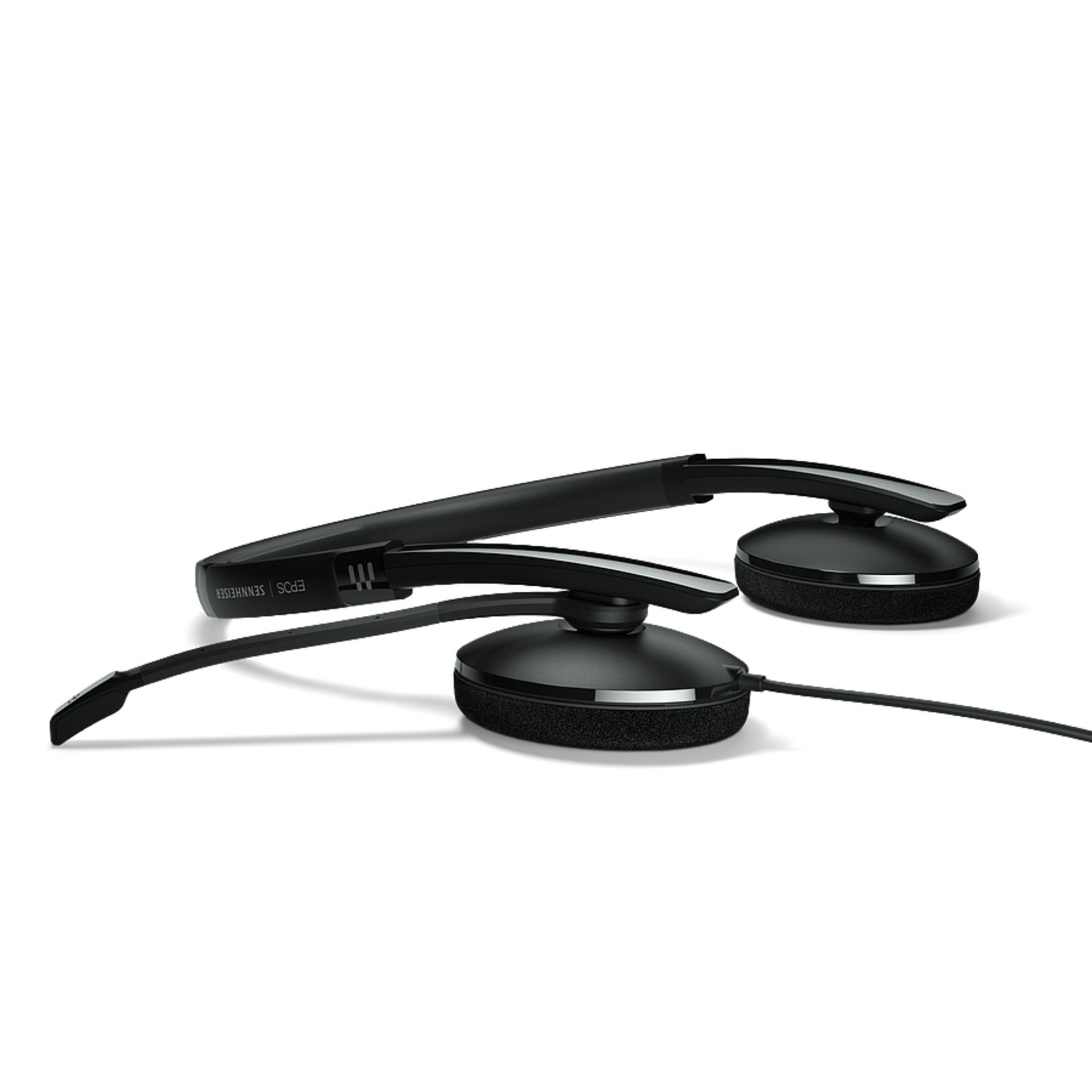 Schwarze Over-Ear-Kopfhörer mit flexiblem Bügel und Mikrofon, das sich vom linken Ohrhörer erstreckt.