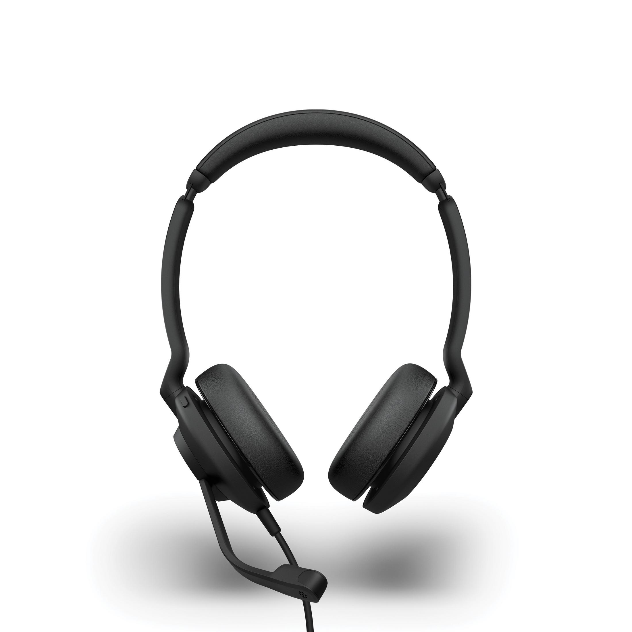 Schwarzes Headset mit Mikrofon. Die Kopfhörer haben ein schlichtes, elegantes Design.