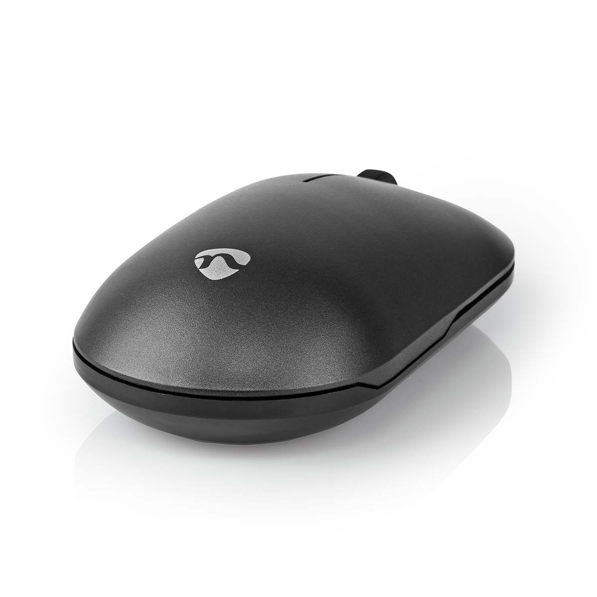 Eine schwarze kabellose Maus auf weißem Hintergrund. Die Maus hat ein abgerundetes Design und ein Logo oben.