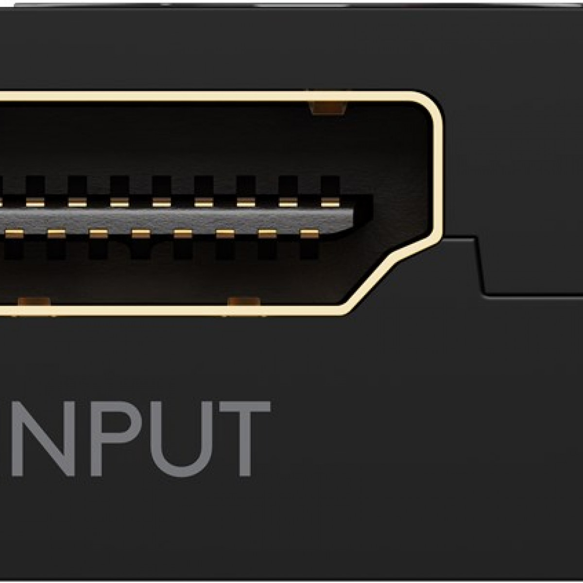 Nahaufnahme eines HDMI-Eingangs. Schwarzer Hintergrund. Goldfarbene Anschlüsse.