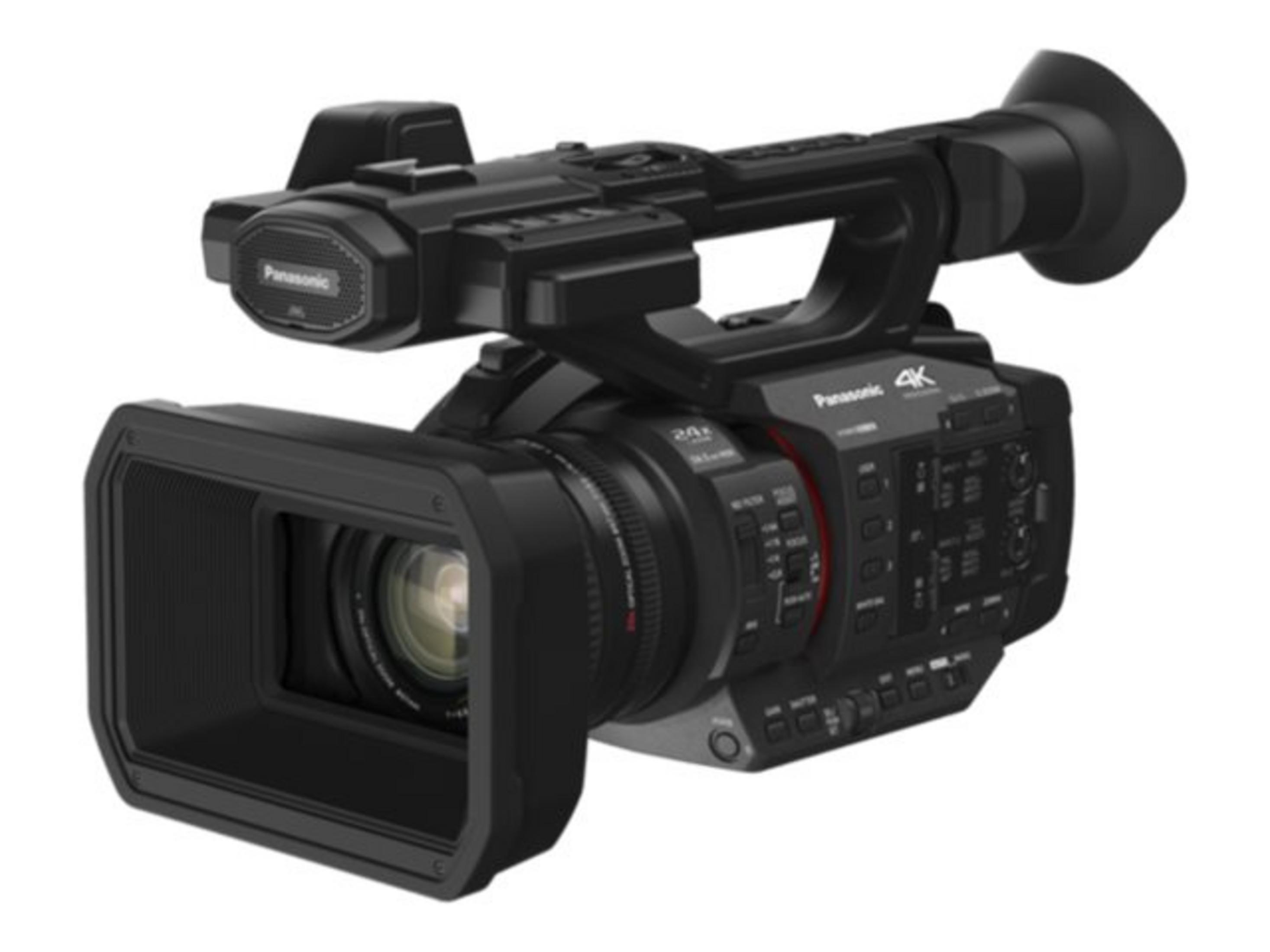 Schwarze Panasonic Kamera. Weißer Hintergrund.