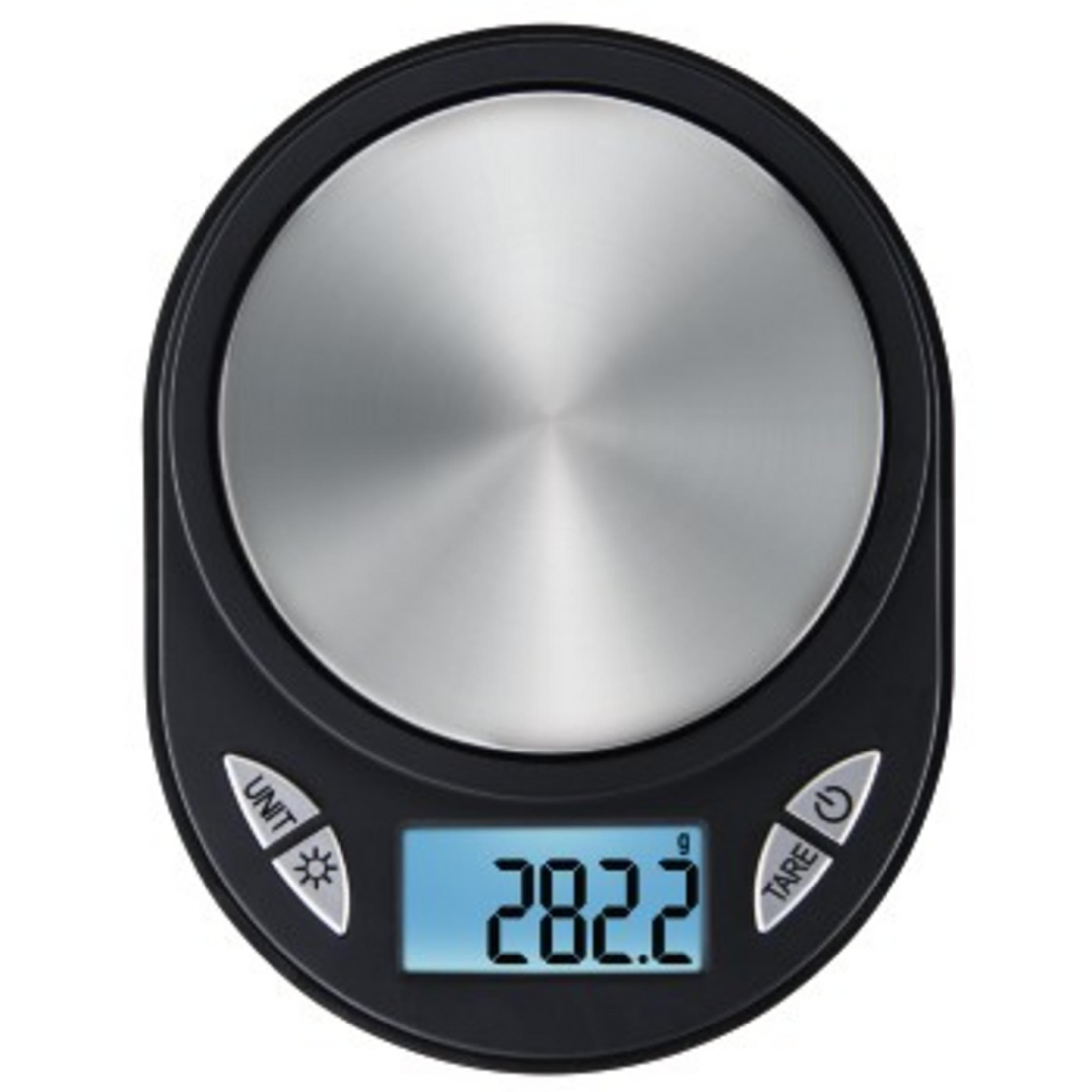 Bilancia da cucina digitale nera con display rotondo, sfondo bianco.