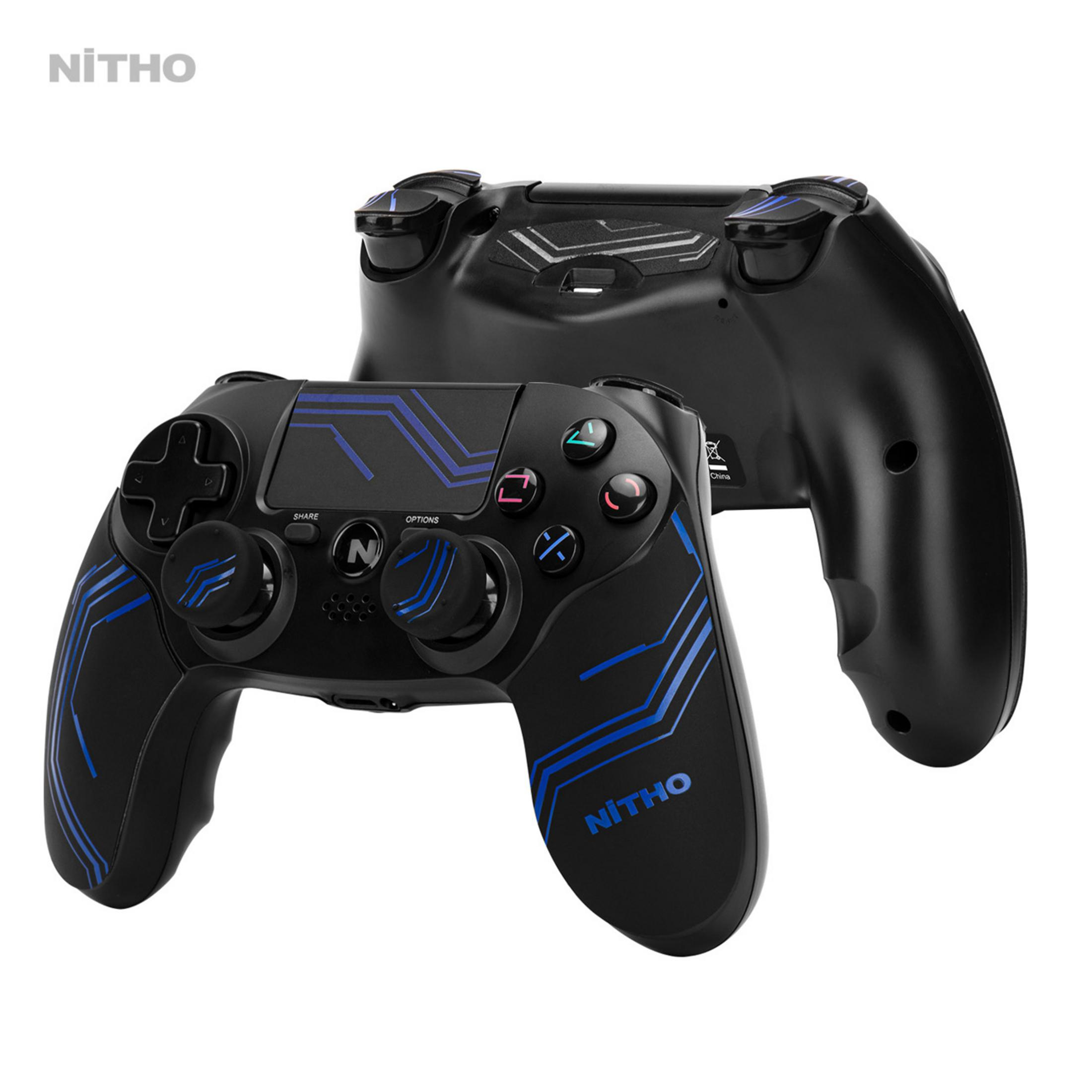 Zwei schwarze Gamecontroller mit blauen Akzenten, dem Logo der Marke und sichtbaren Knöpfen.