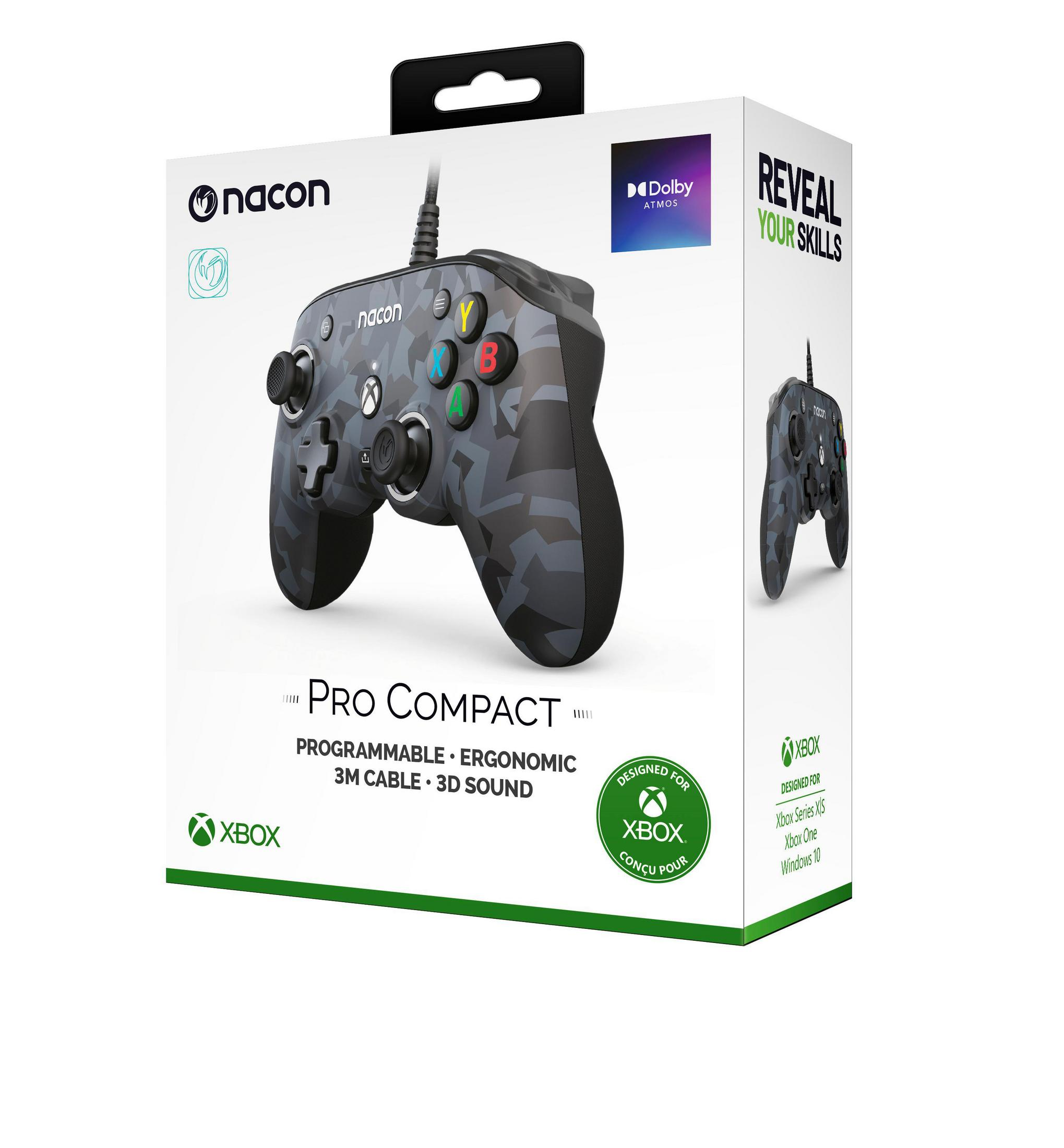 Kontroler Nacon Pro Compact Xbox w pudełku. Pudełko pokazuje kontroler i jego funkcje.