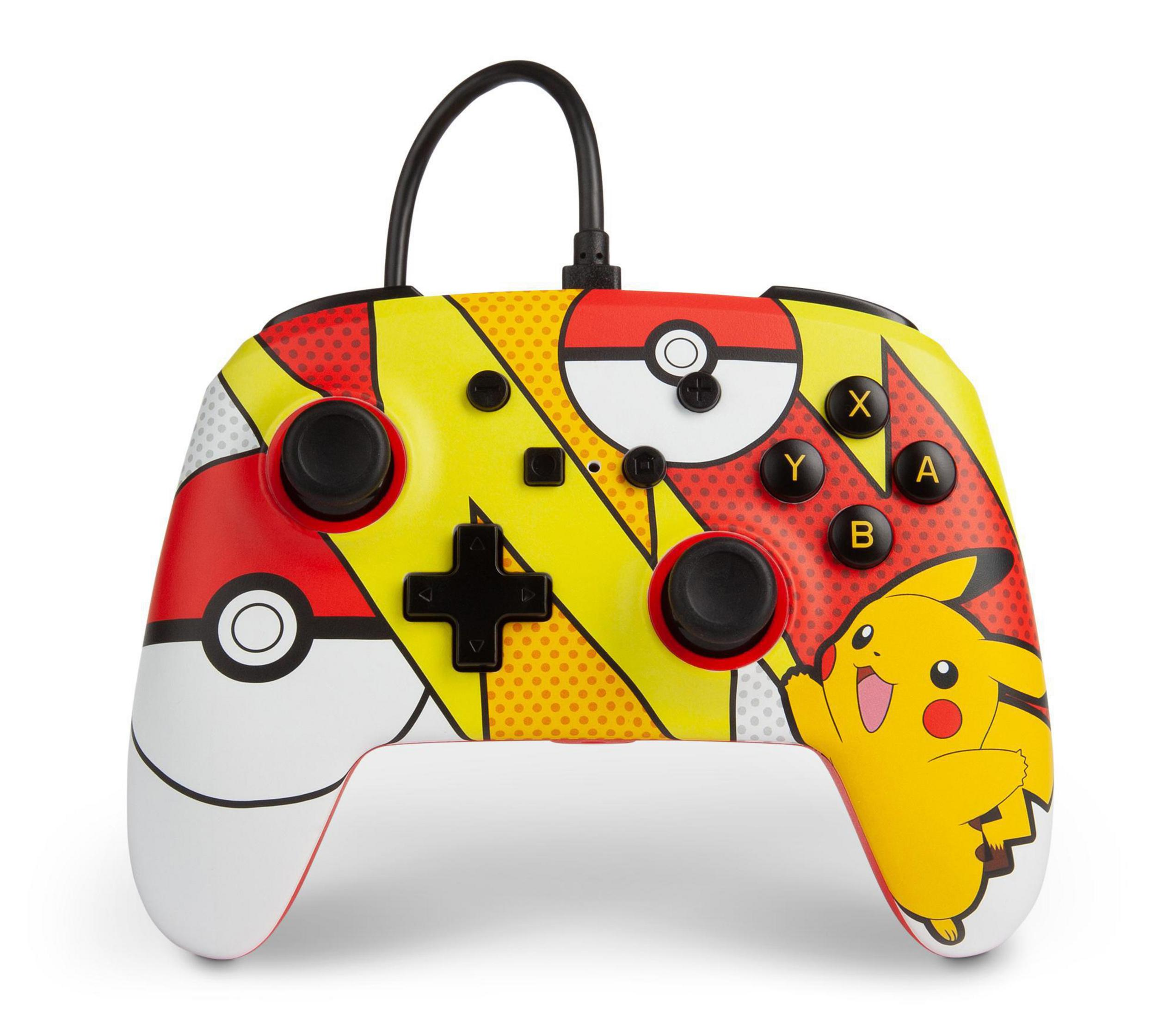 Kontroler Pokemon Pikachu z czerwonym, żółtym i białym wzorem, czarny kabel, białe tło.