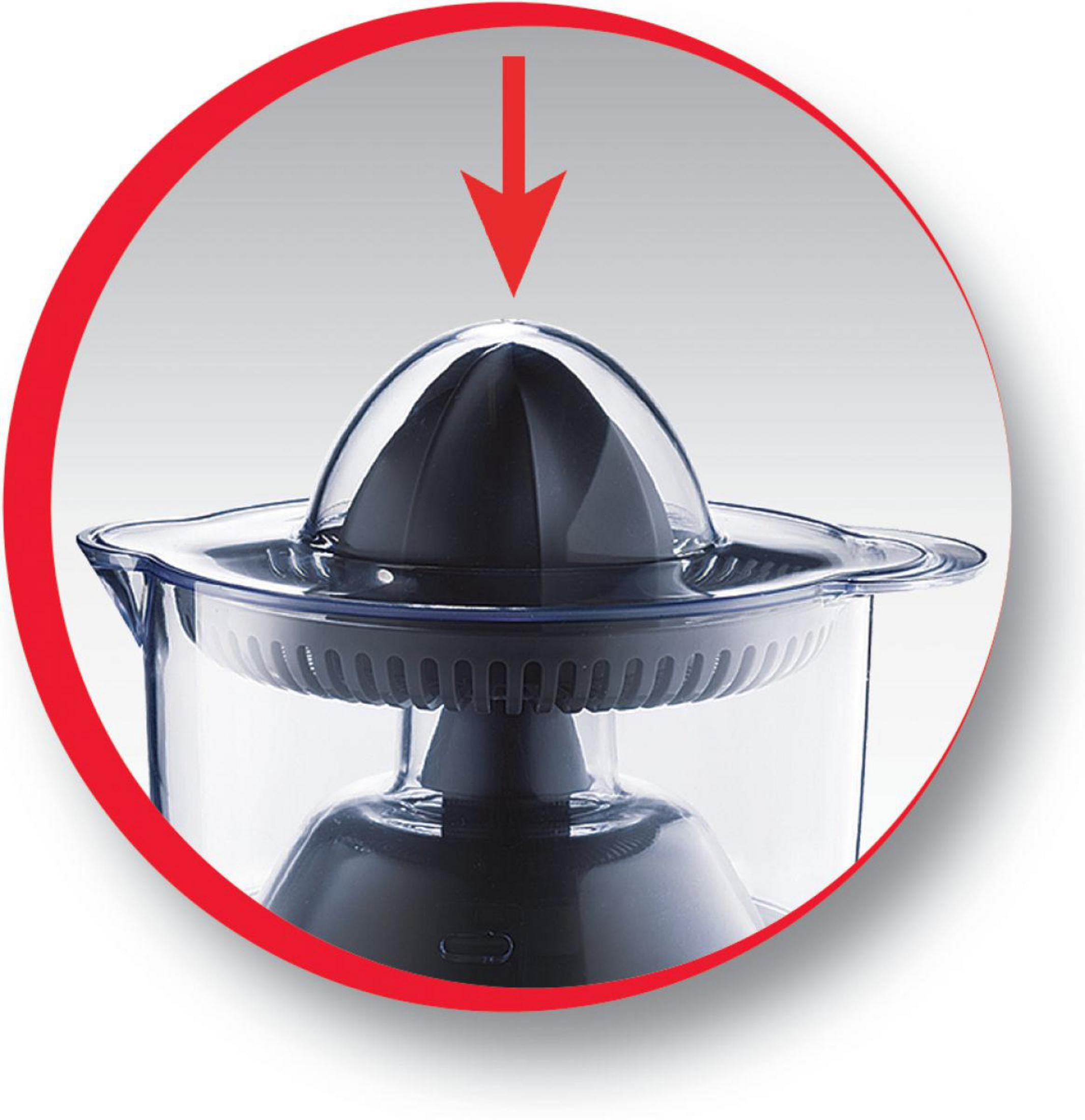 Zbliżenie wyciskarki do soku. Czerwone koło otacza wyciskarkę. Strzałka wskazuje, gdzie nacisnąć.