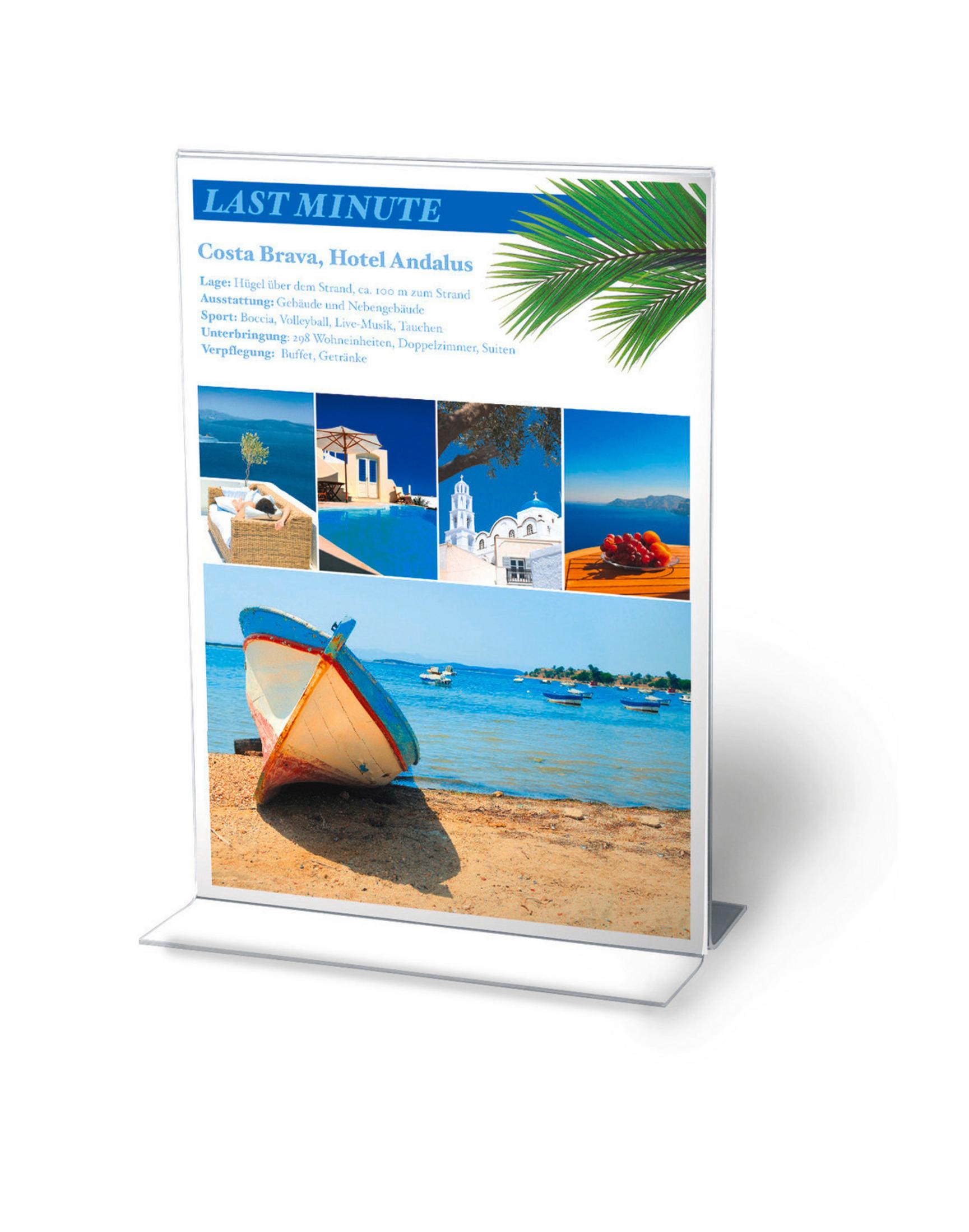 Reisebroschüre mit Bildern eines Strandes. Blaue und weiße Farben.
